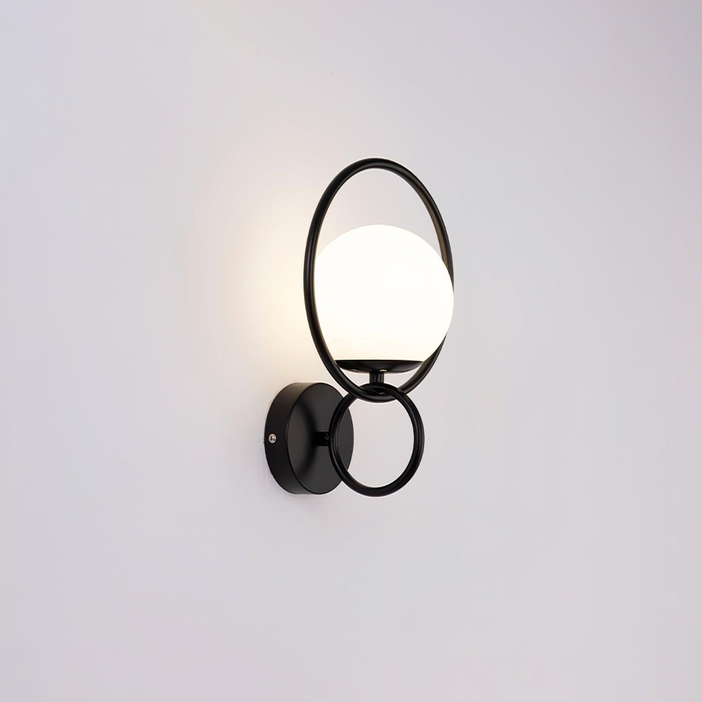 Circle Global Wall Lamp - Elegant Gold Metal LED Light