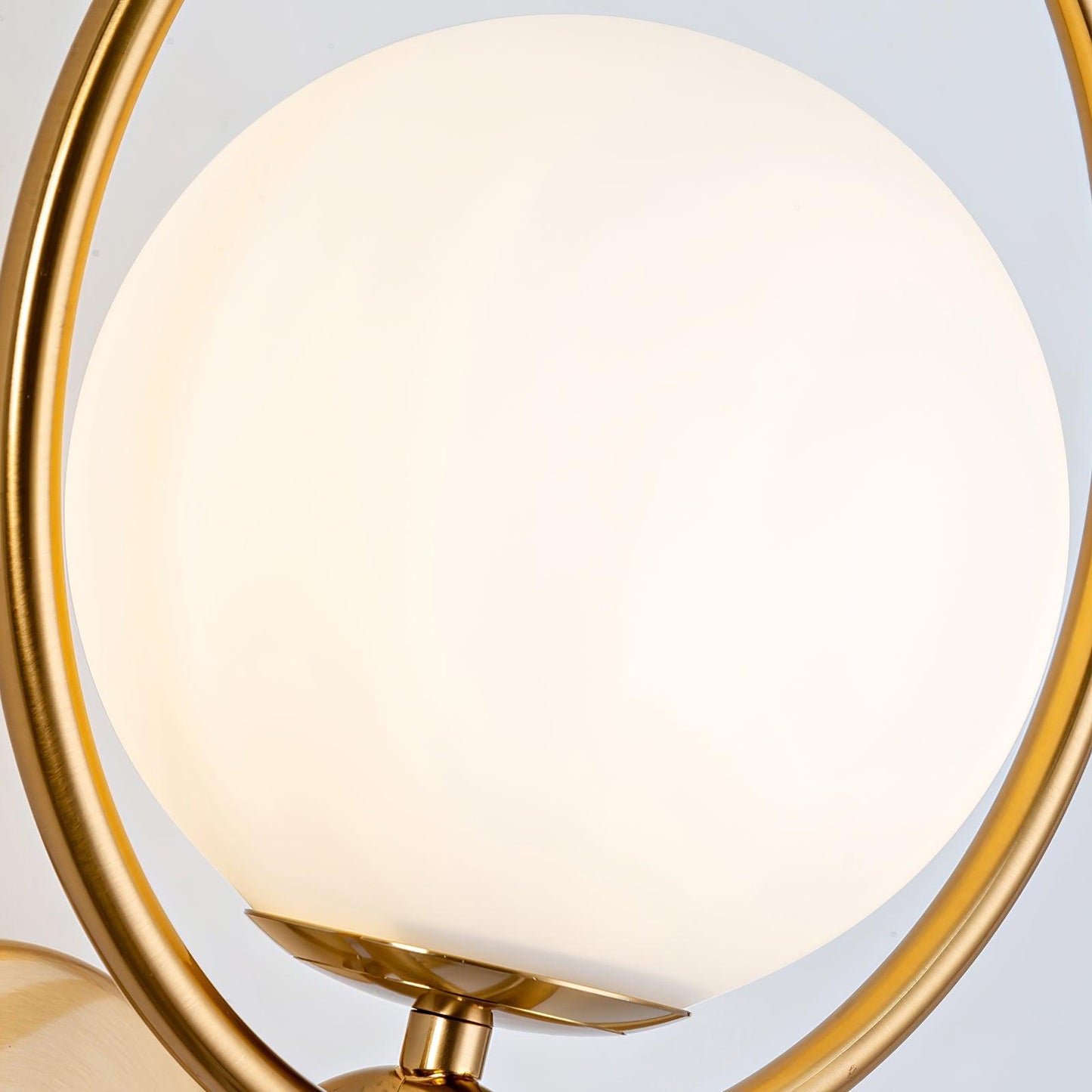 Circle Global Wall Lamp - Elegant Gold Metal LED Light