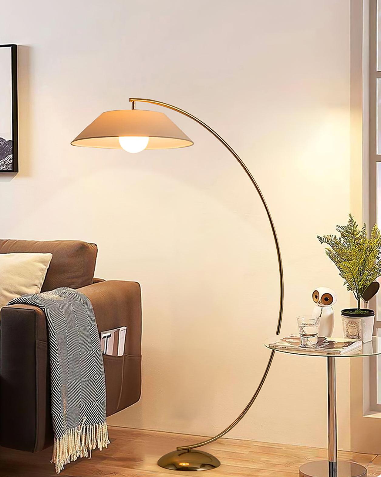 Circo Floor Lamp with White Shade - Elegant Indoor Lighting