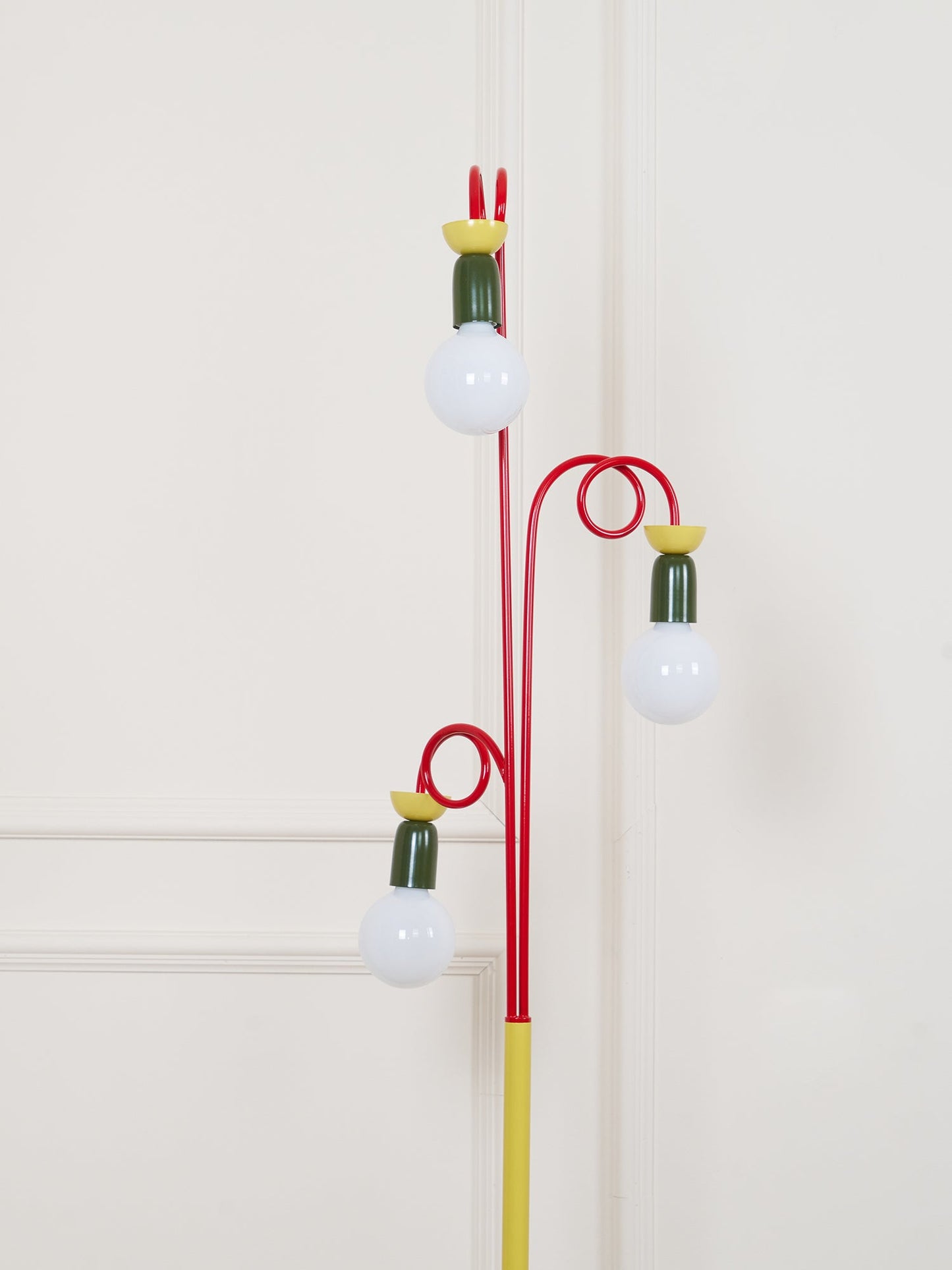 Circulo Play Floor Lamp LED Retro Geometric Design