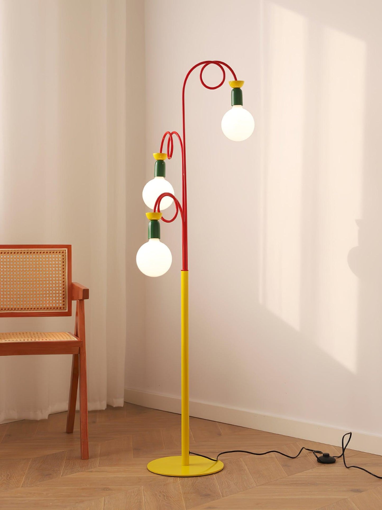 Circulo Play Floor Lamp LED Retro Geometric Design