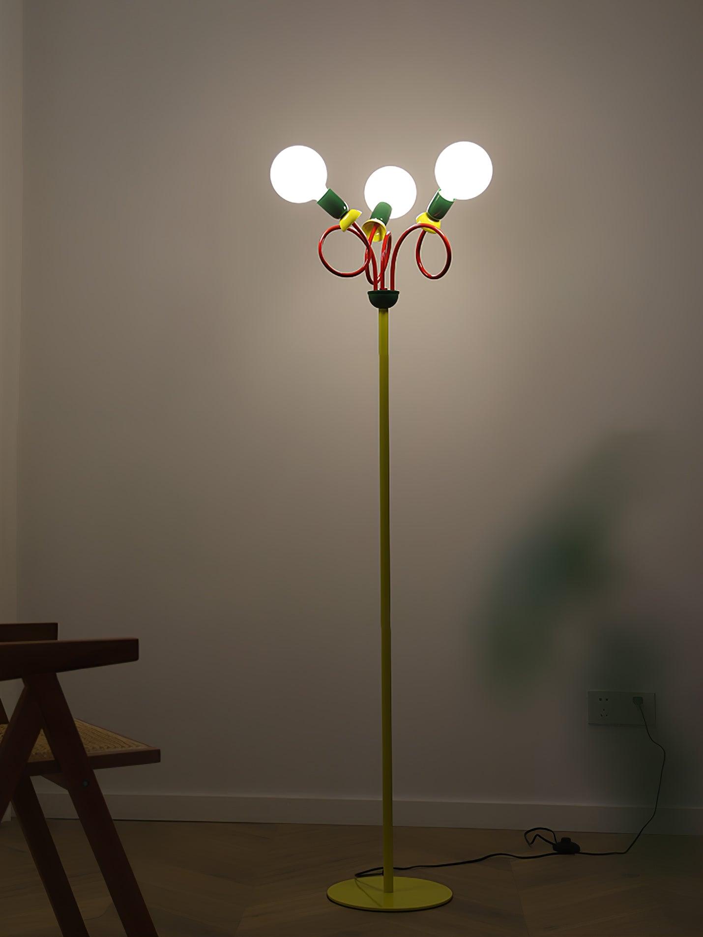 Circulo Play Floor Lamp LED Retro Geometric Design