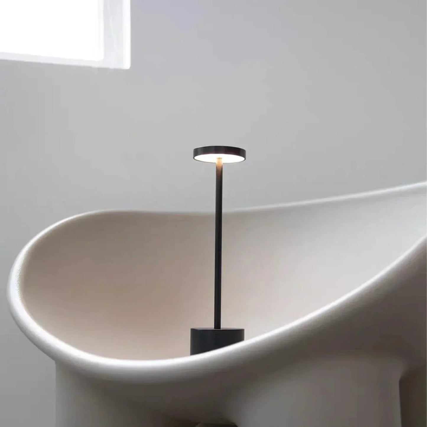 LoraGlow Desk Lamp | Metal, LED, Dimmable, USB Rechargeable