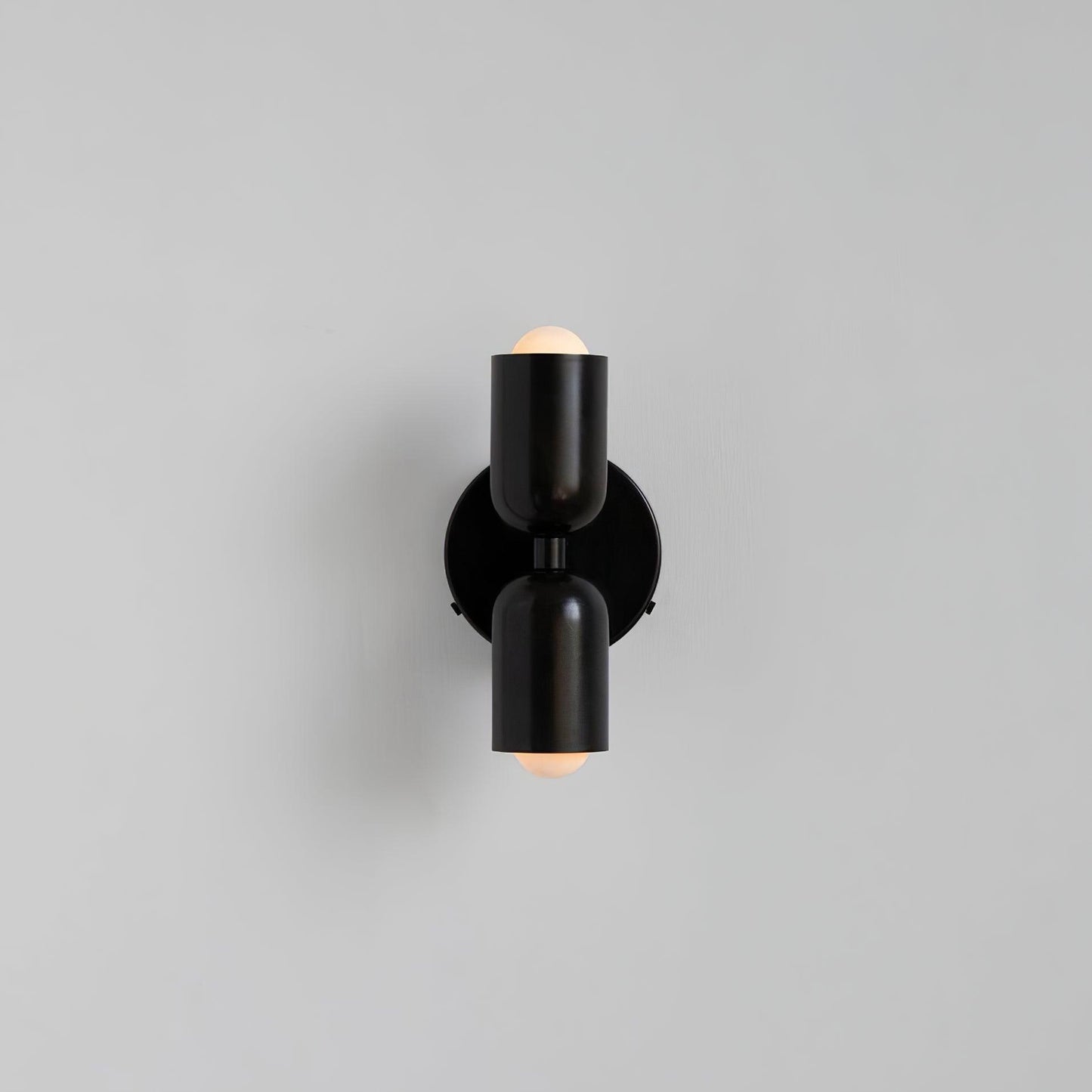 Couleur Double Plug In Wall Lamp - LED Indoor Lighting