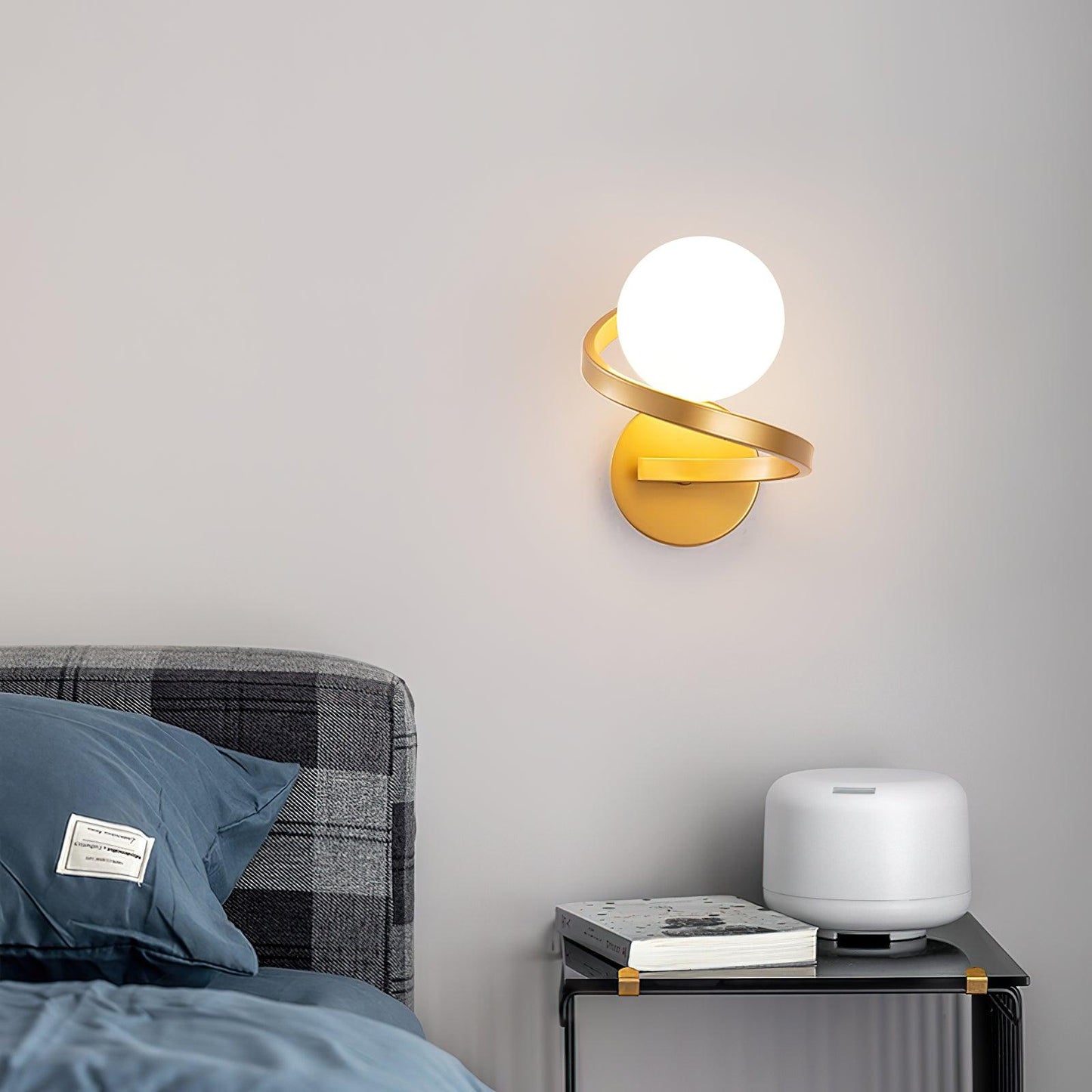 Curved Brass Wall Lamp with LED Light, Indoor Use