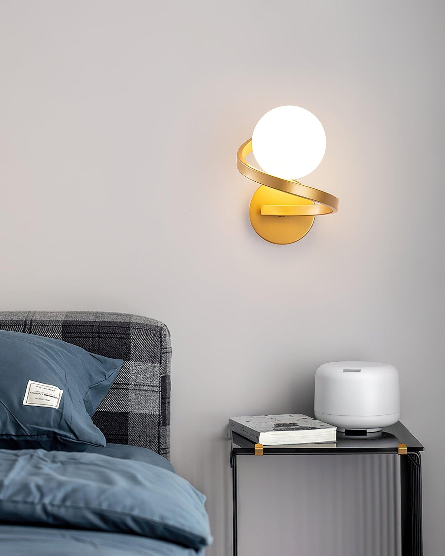 Curved Brass Wall Lamp with LED Light, Indoor Use