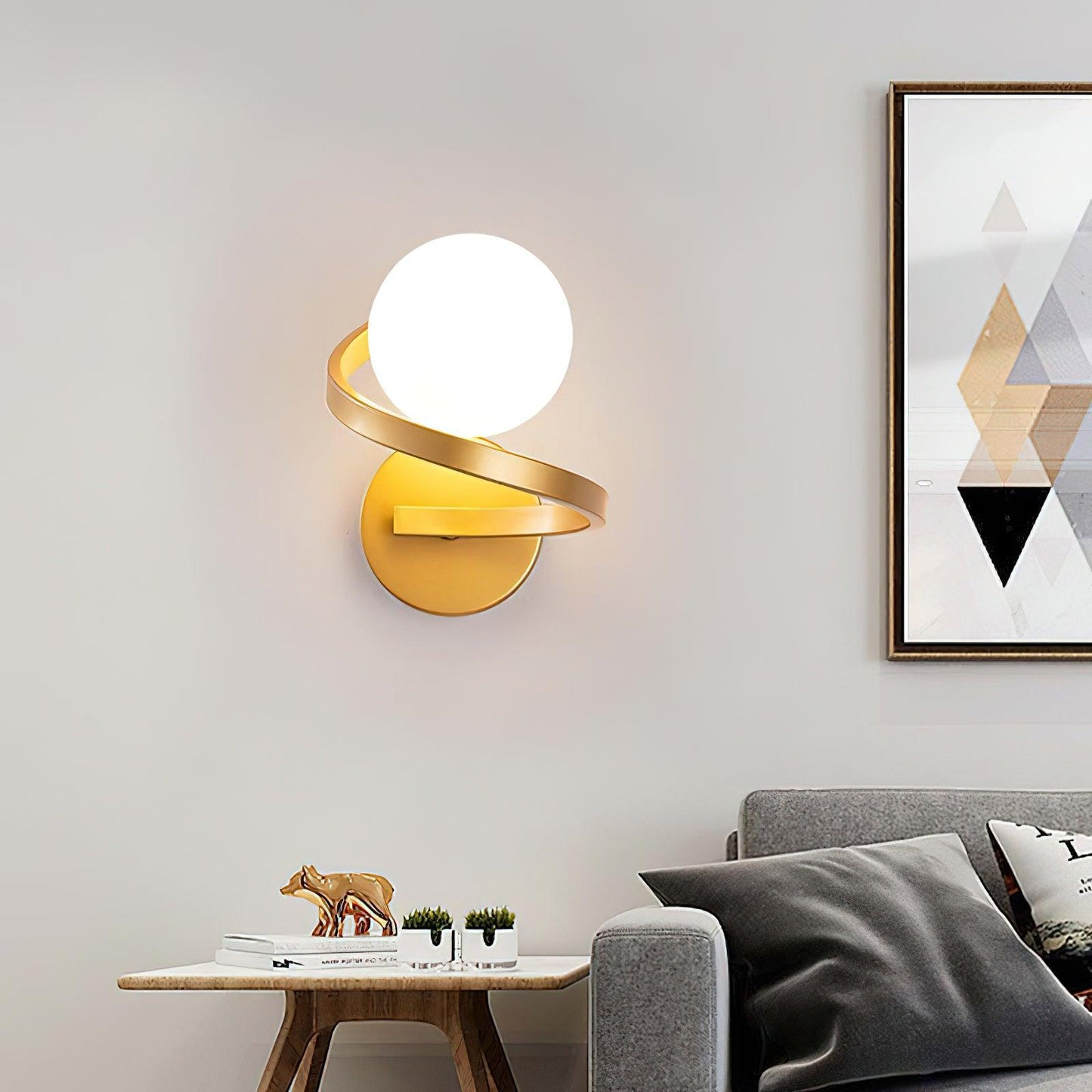 Curved Brass Wall Lamp with LED Light, Indoor Use