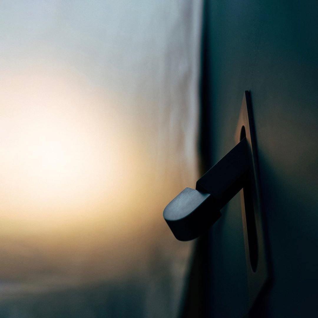 Modern LED Bedside Reading Light with Adjustable Head