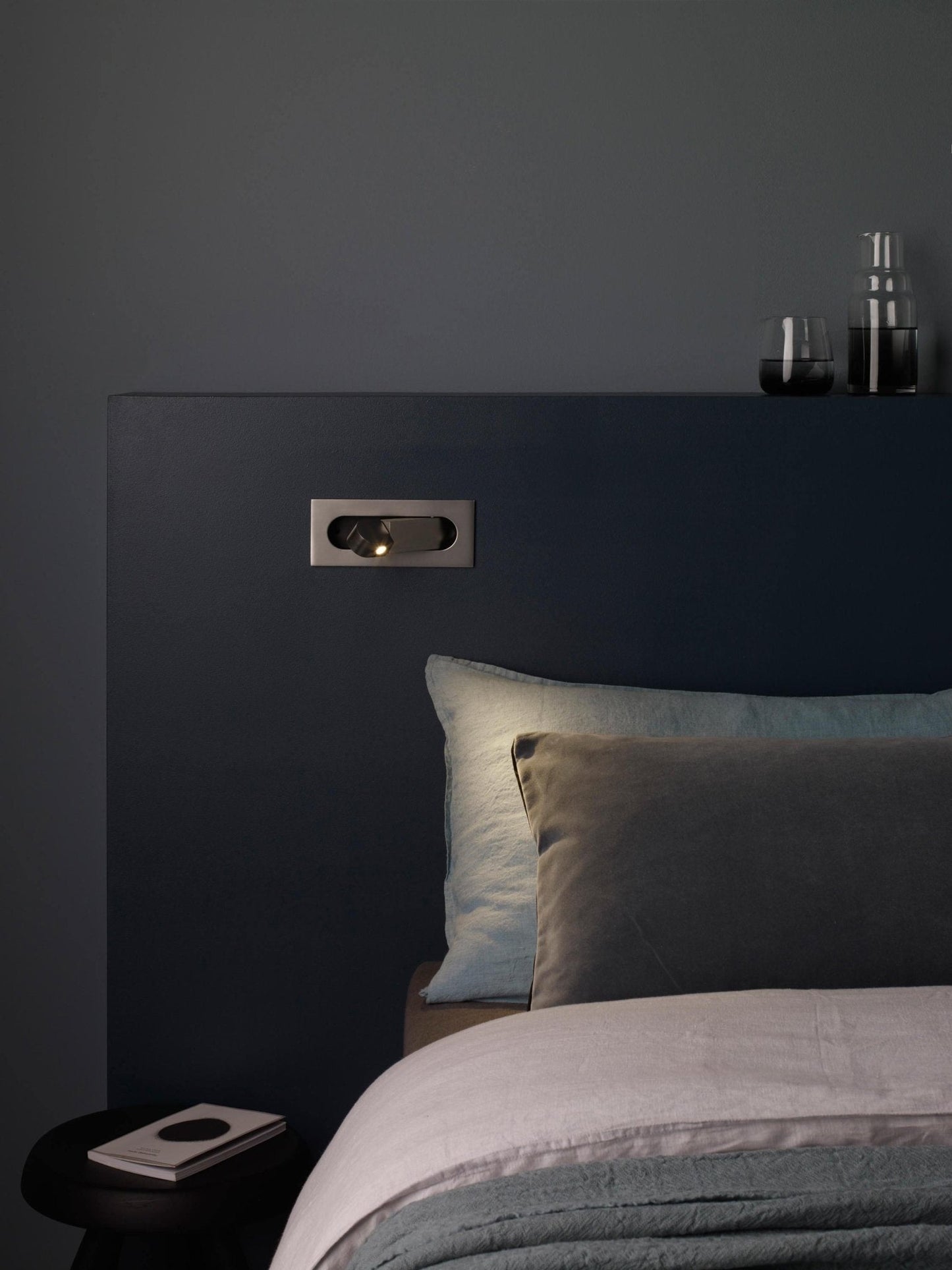 Modern LED Bedside Reading Light with Adjustable Head