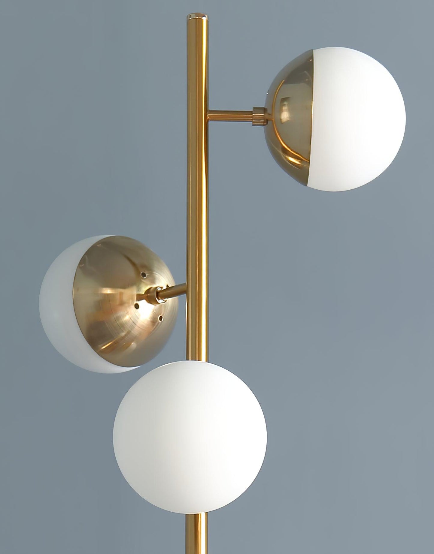 Doppler LED Tree Lamp - Modern Gold Floor Light with Glass Globes