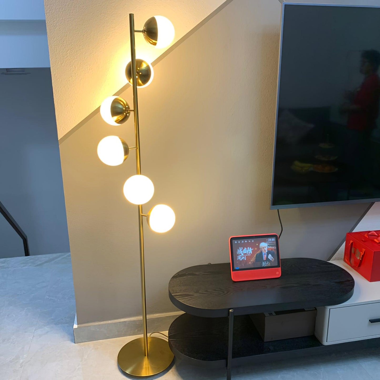 Doppler LED Tree Lamp - Modern Gold Floor Light with Glass Globes