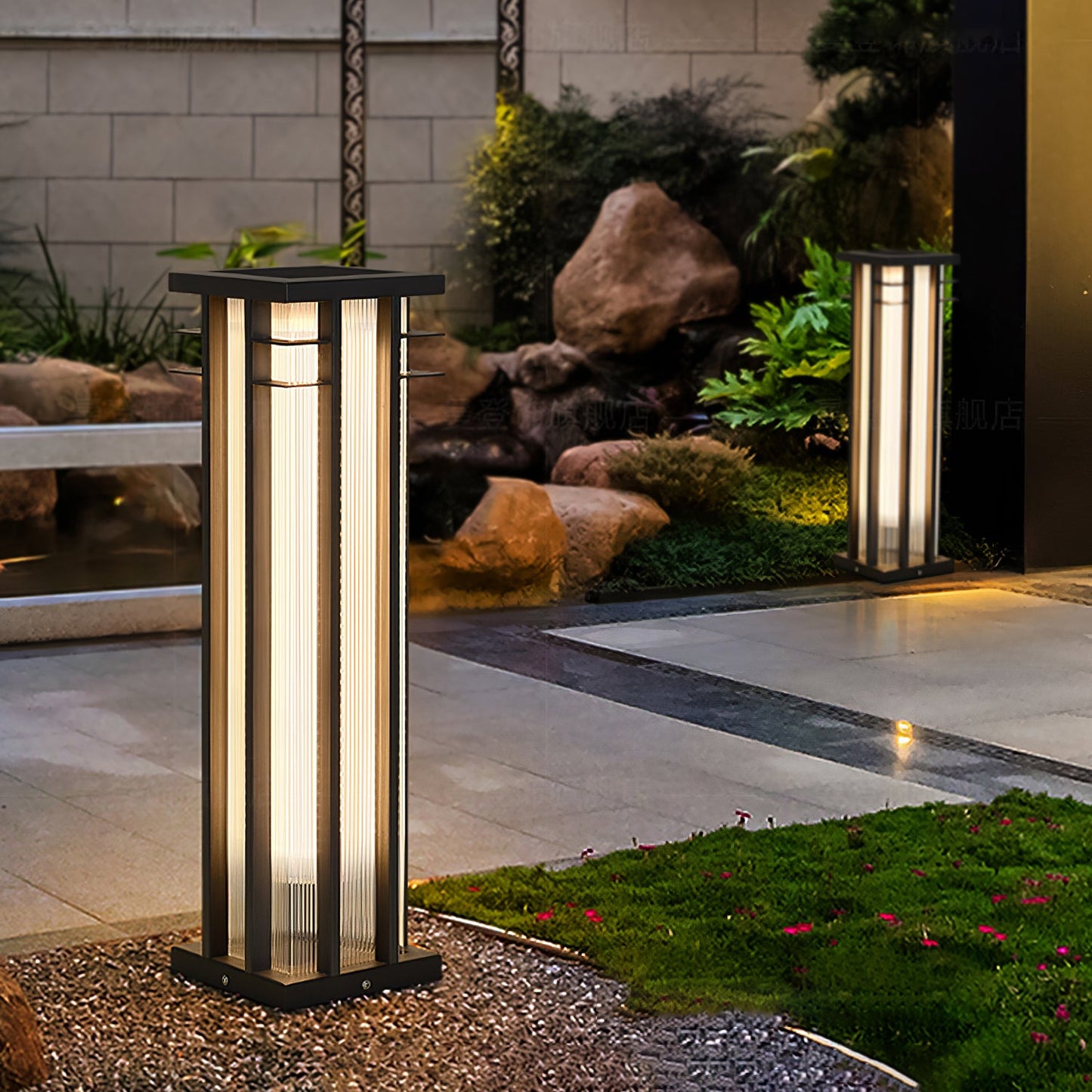 Double Axis Outdoor Post Lamp - Solar LED Waterproof Light