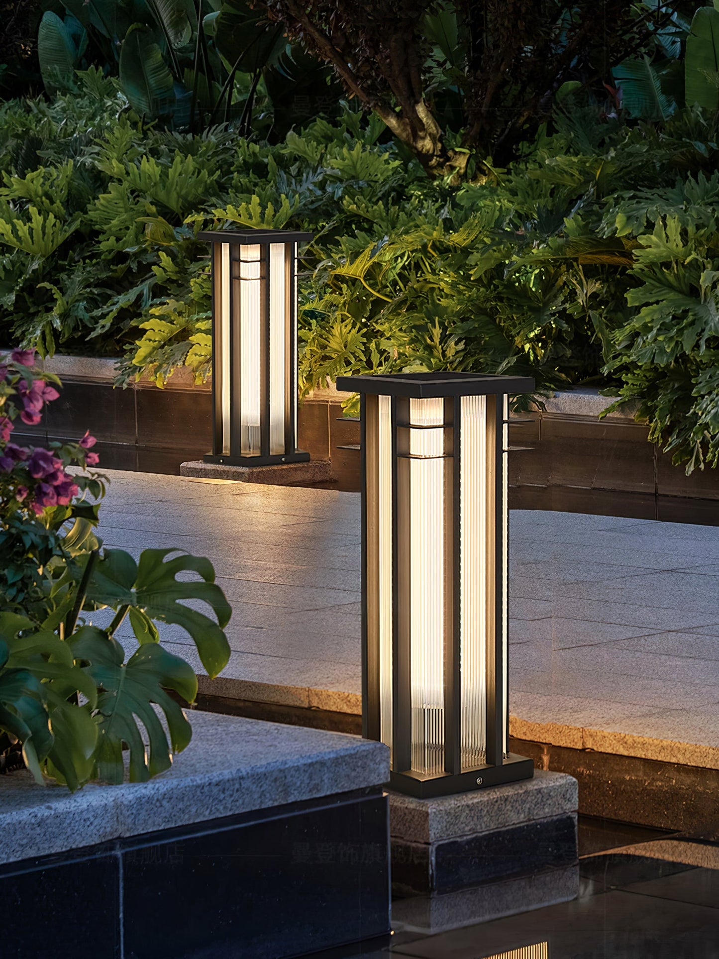 Double Axis Outdoor Post Lamp - Solar LED Waterproof Light