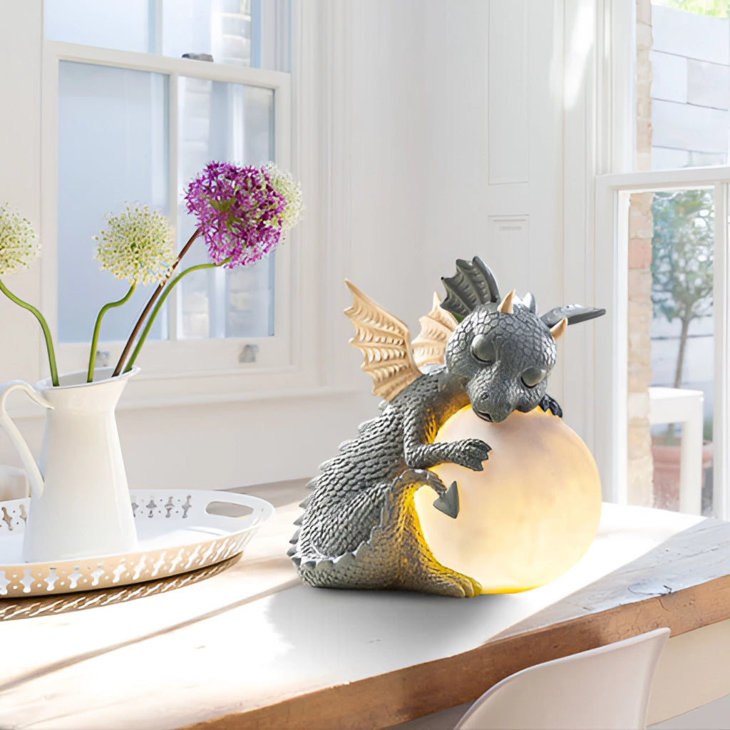 Dragon-Shaped LED Table Lamp - Rechargeable, Solar-Powered, Unique Decor for Bedroom or Living Room