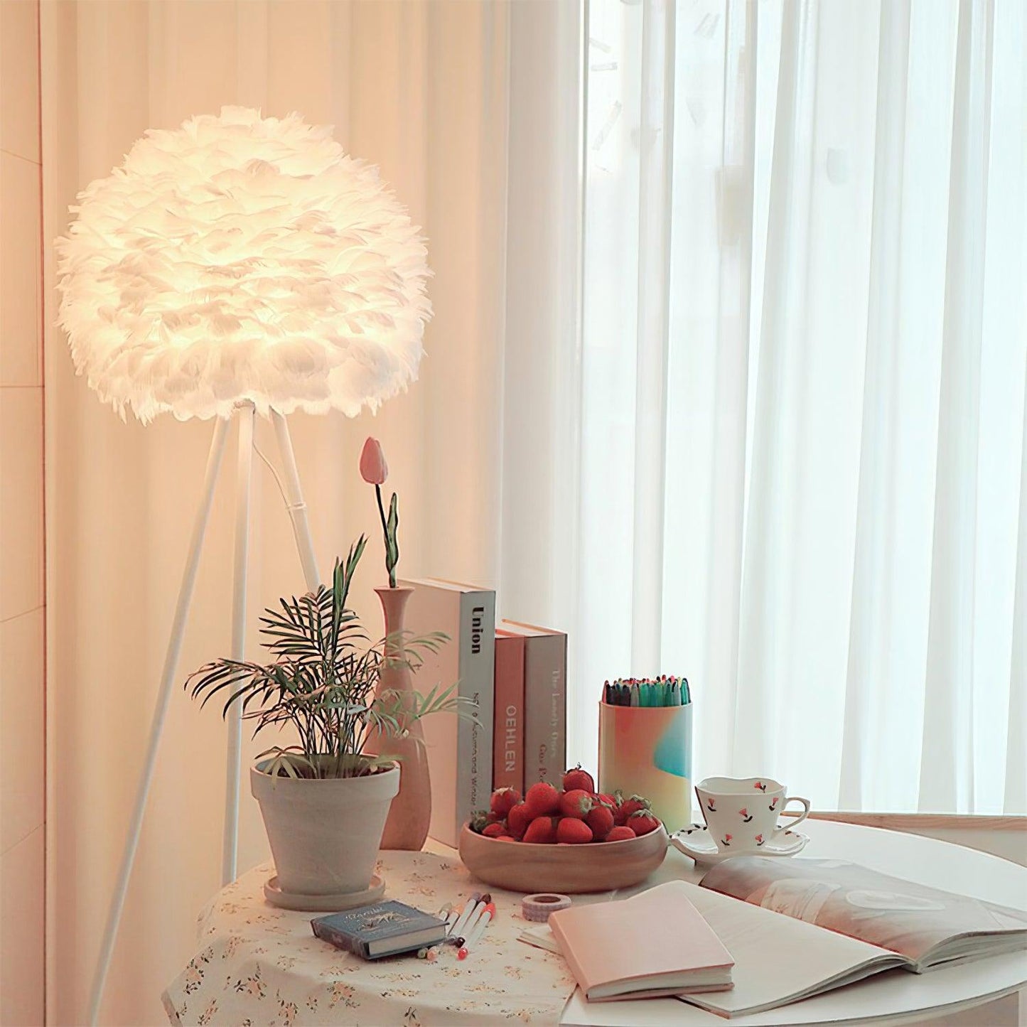 Eos Feather Floor Lamp - Elegant LED Lighting for Home
