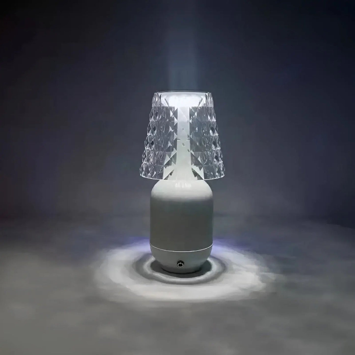 Luxury Table Lamp - Wireless and Elegant LED Light