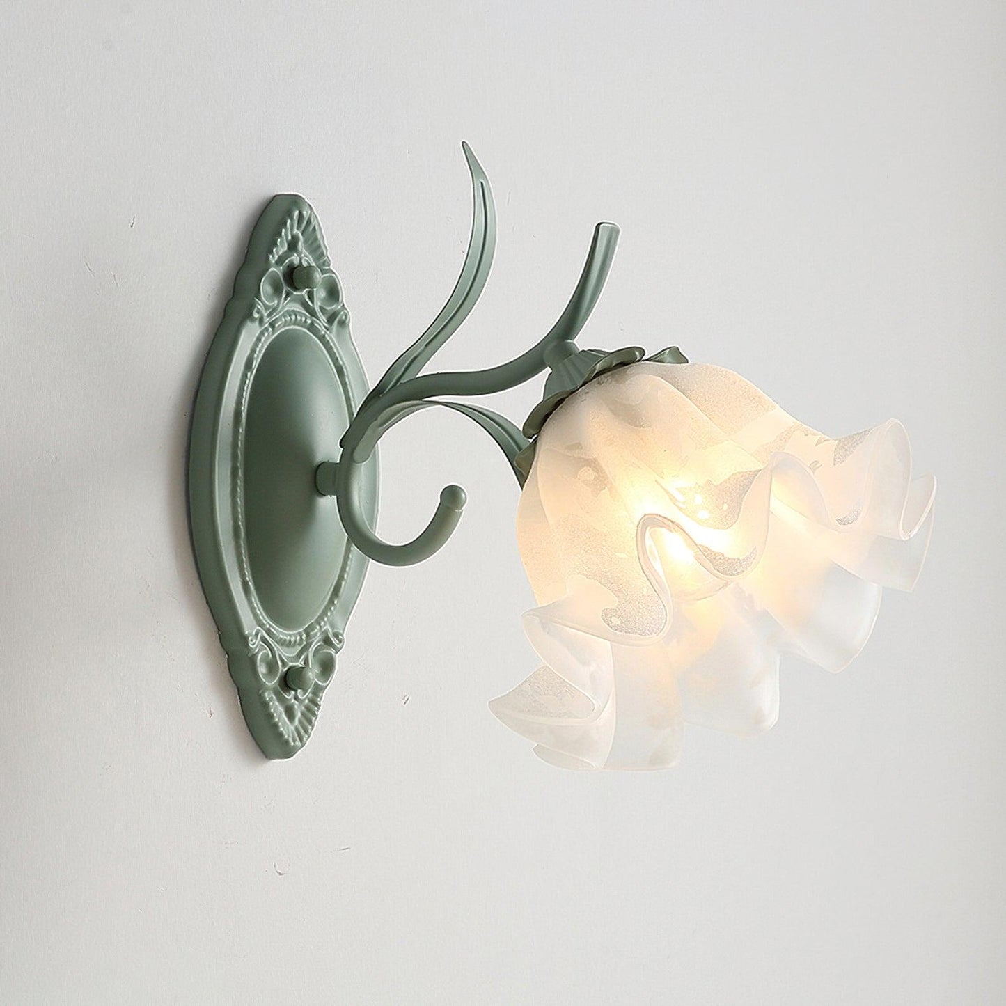 Flared Wall Light Sconce - Elegant Floral LED Design
