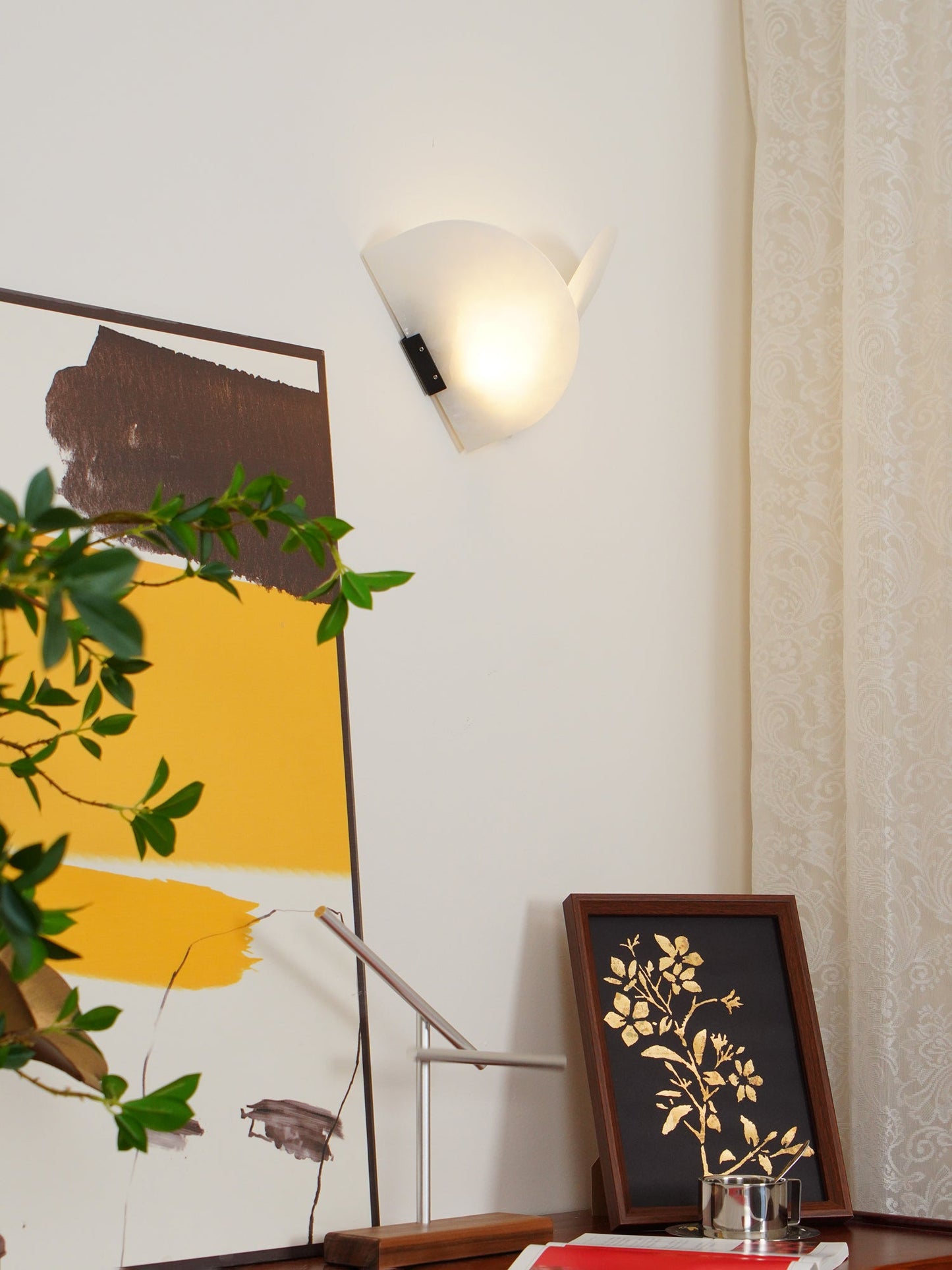 Fly Gaby Wall Lamp - Contemporary LED Alabaster Design