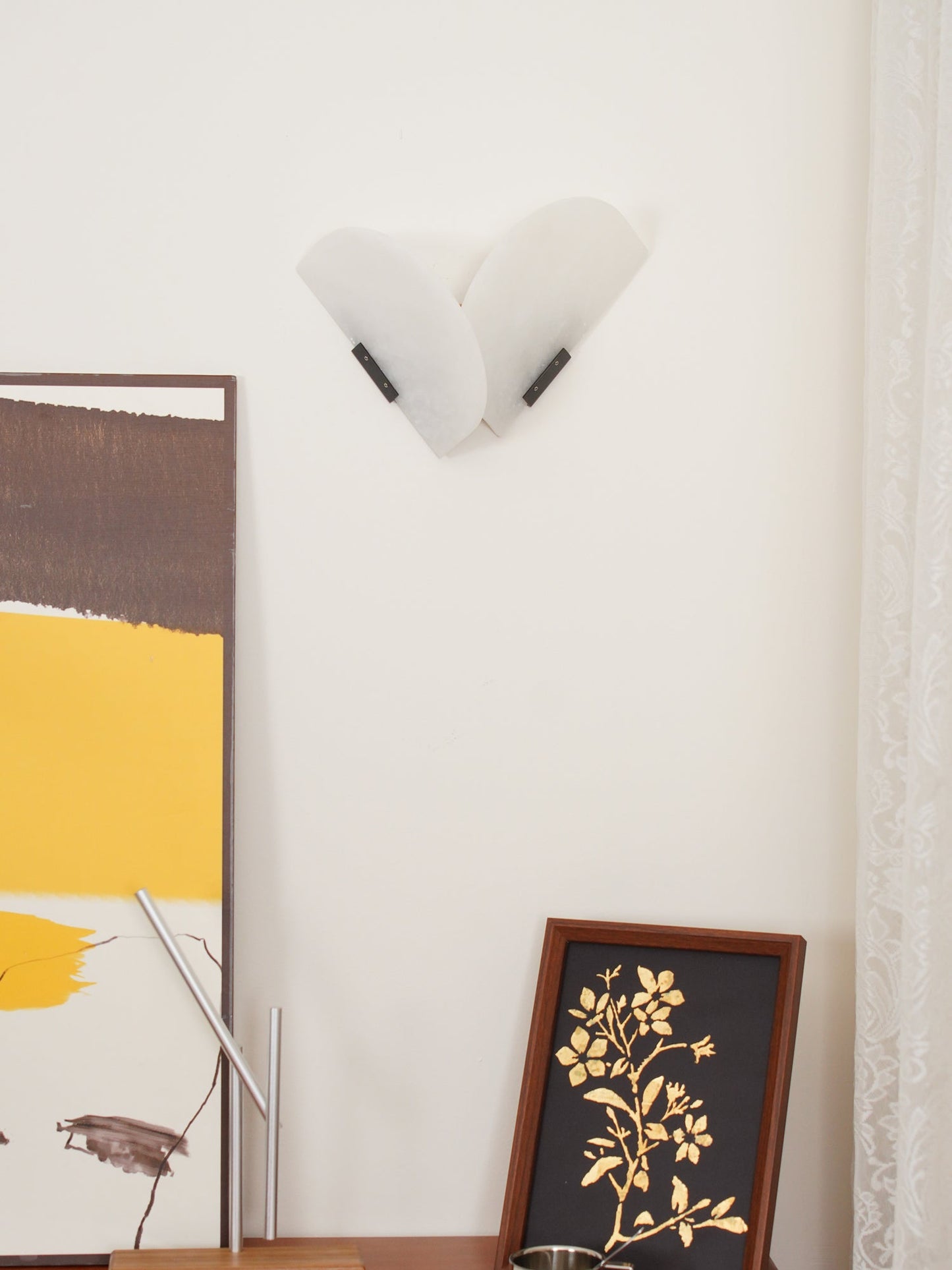 Fly Gaby Wall Lamp - Contemporary LED Alabaster Design