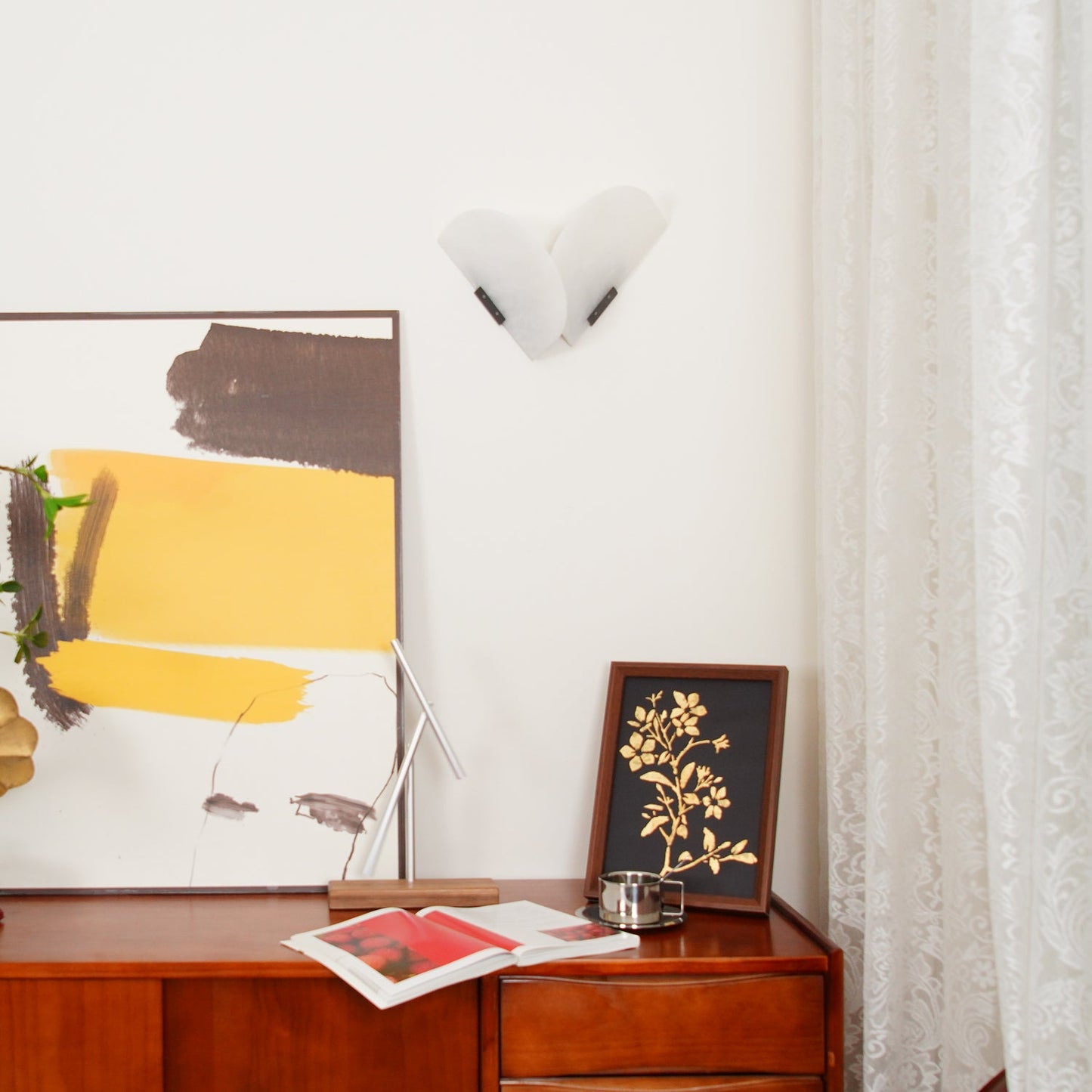 Fly Gaby Wall Lamp - Contemporary LED Alabaster Design