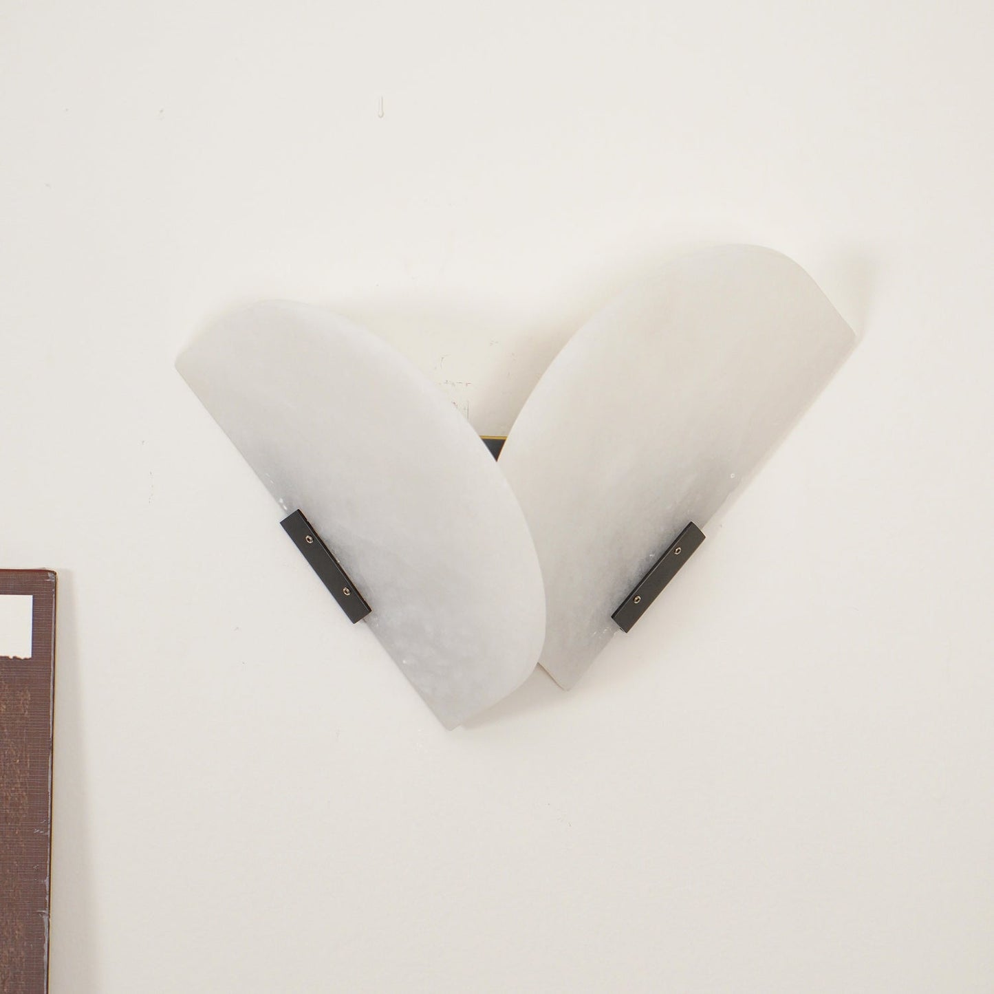 Fly Gaby Wall Lamp - Contemporary LED Alabaster Design