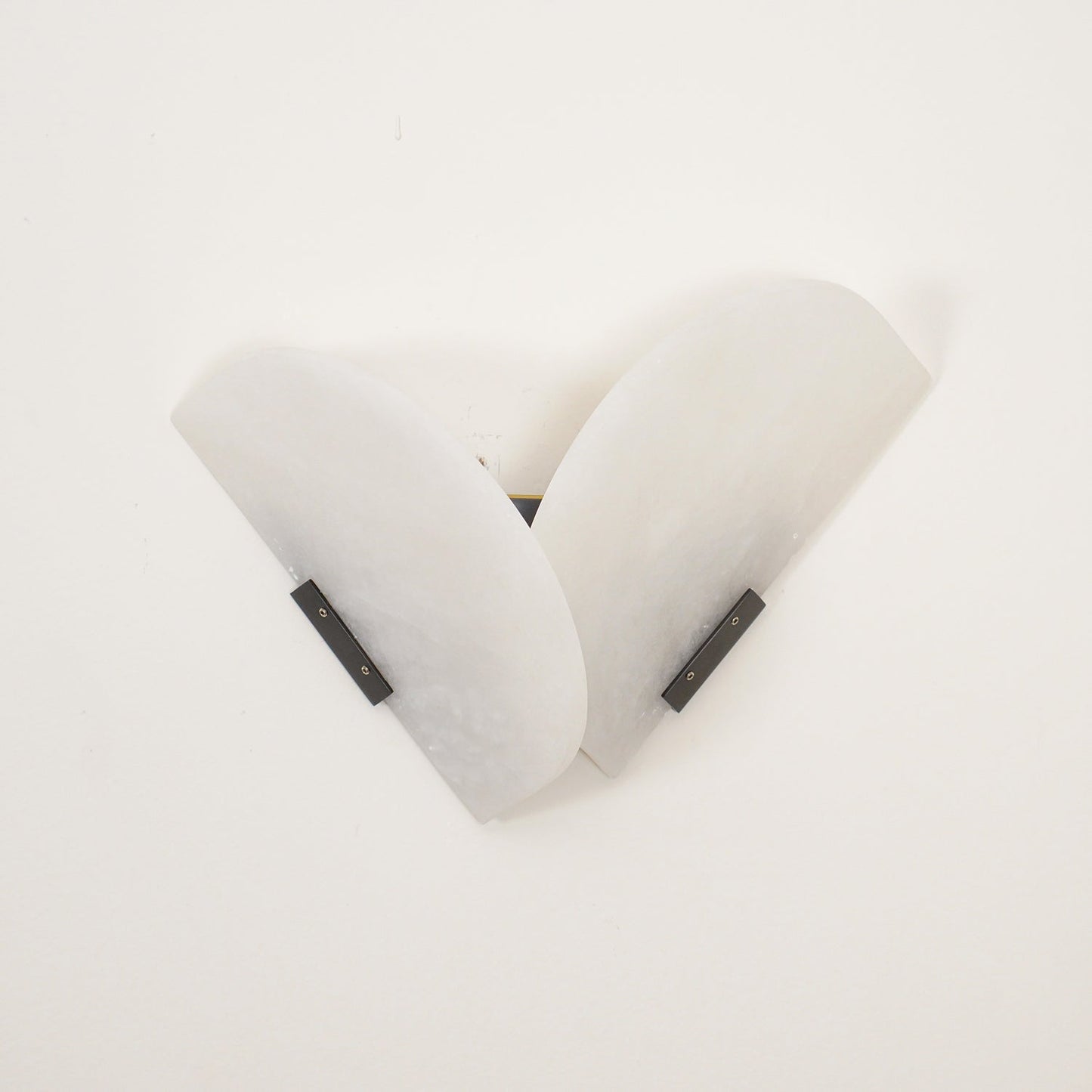 Fly Gaby Wall Lamp - Contemporary LED Alabaster Design
