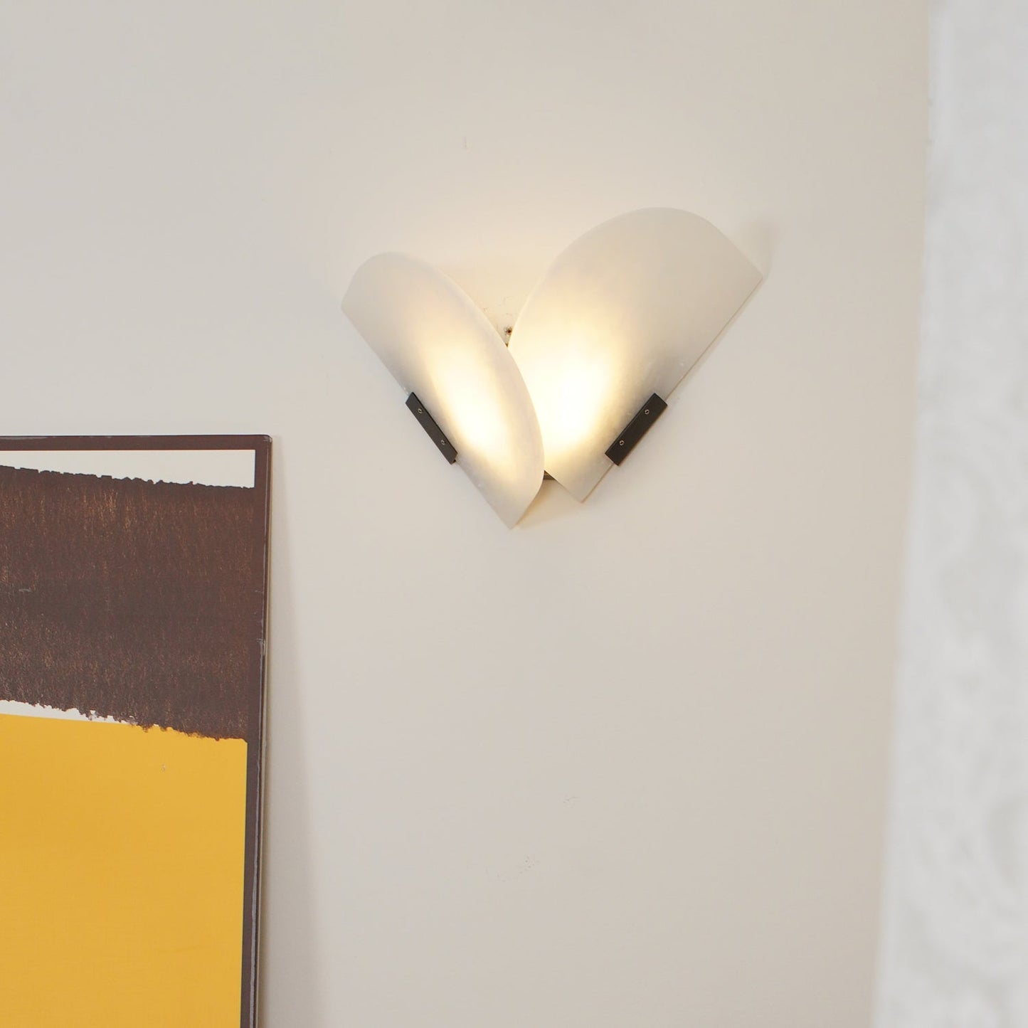 Fly Gaby Wall Lamp - Contemporary LED Alabaster Design