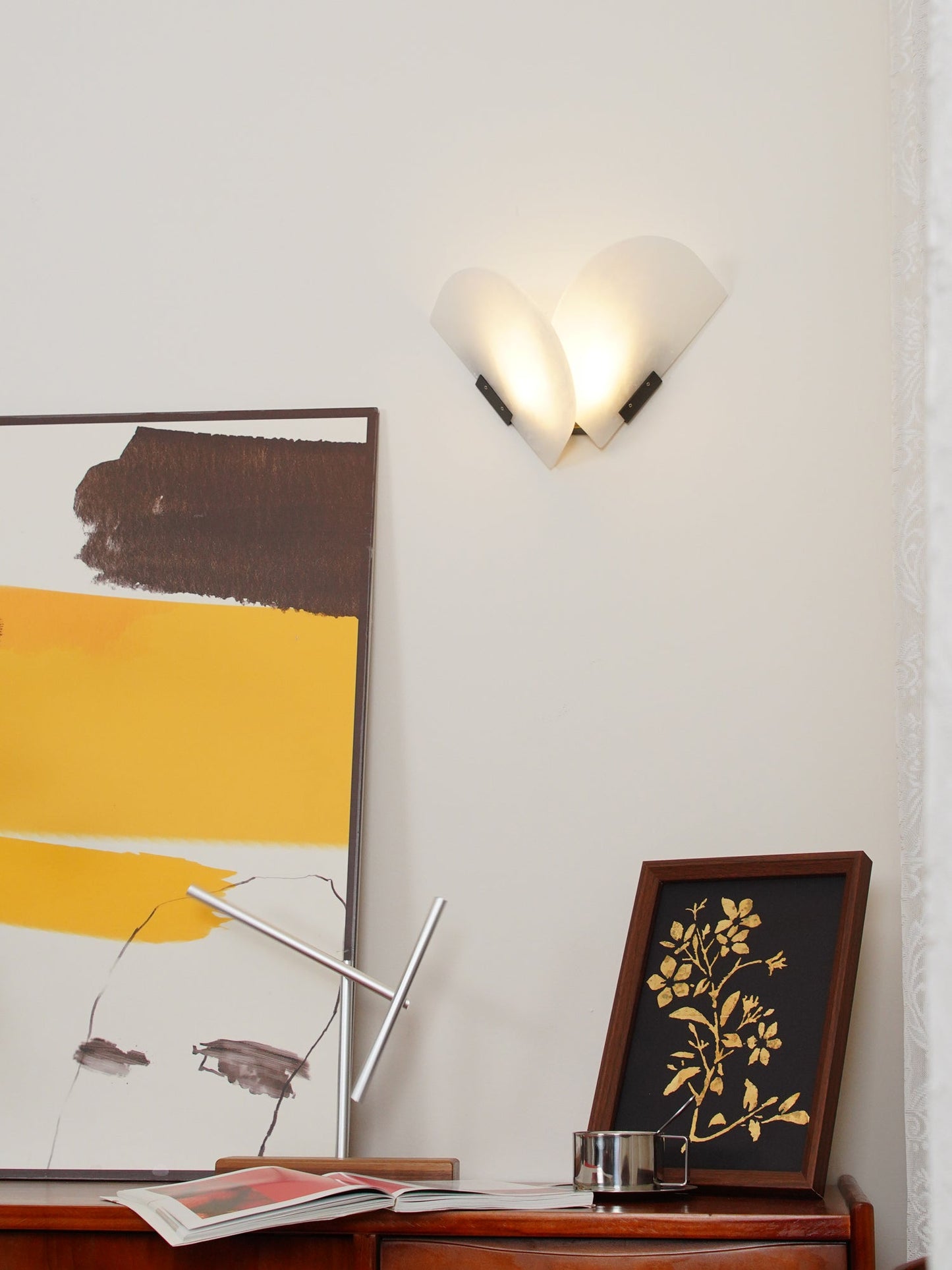 Fly Gaby Wall Lamp - Contemporary LED Alabaster Design