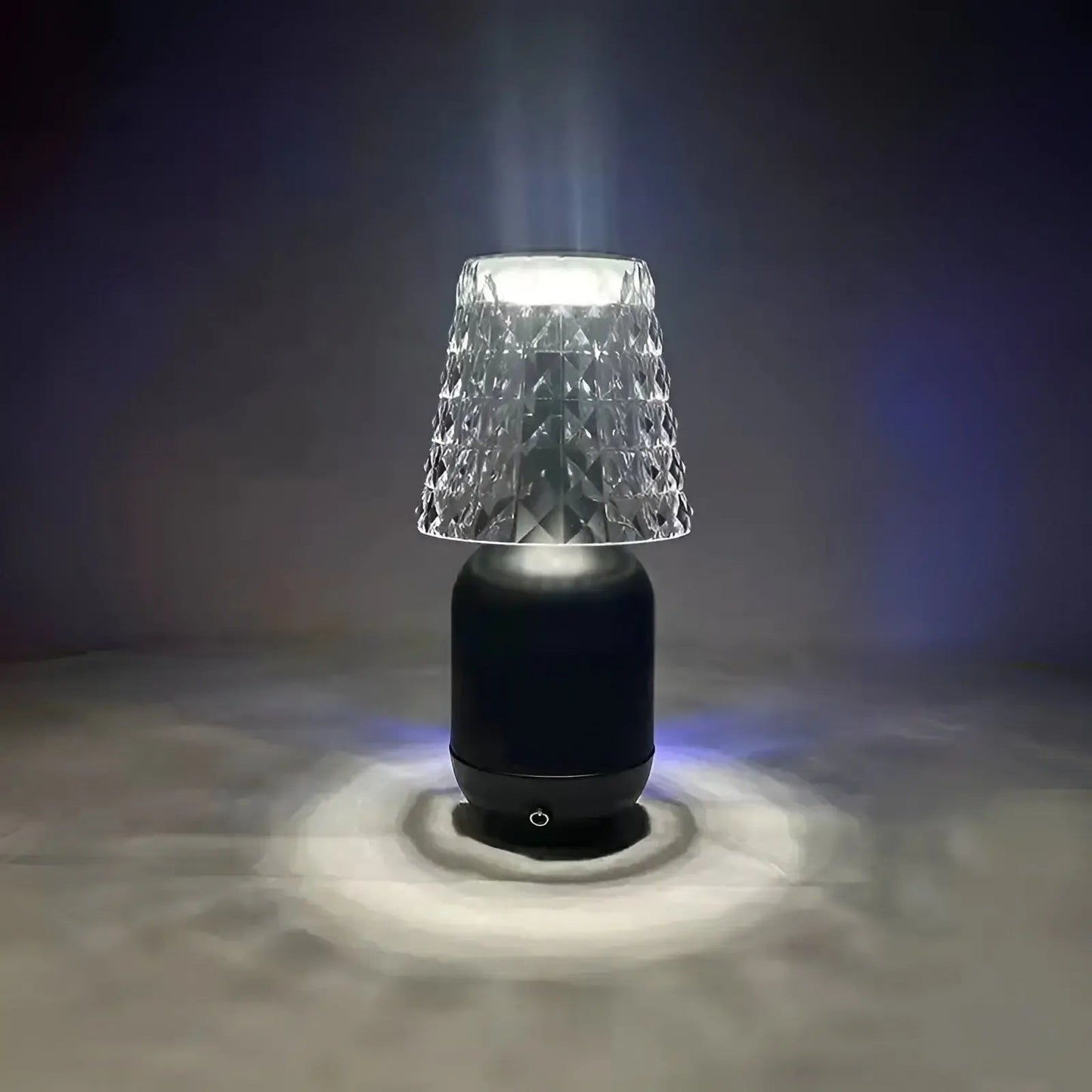 Luxury Table Lamp - Wireless and Elegant LED Light
