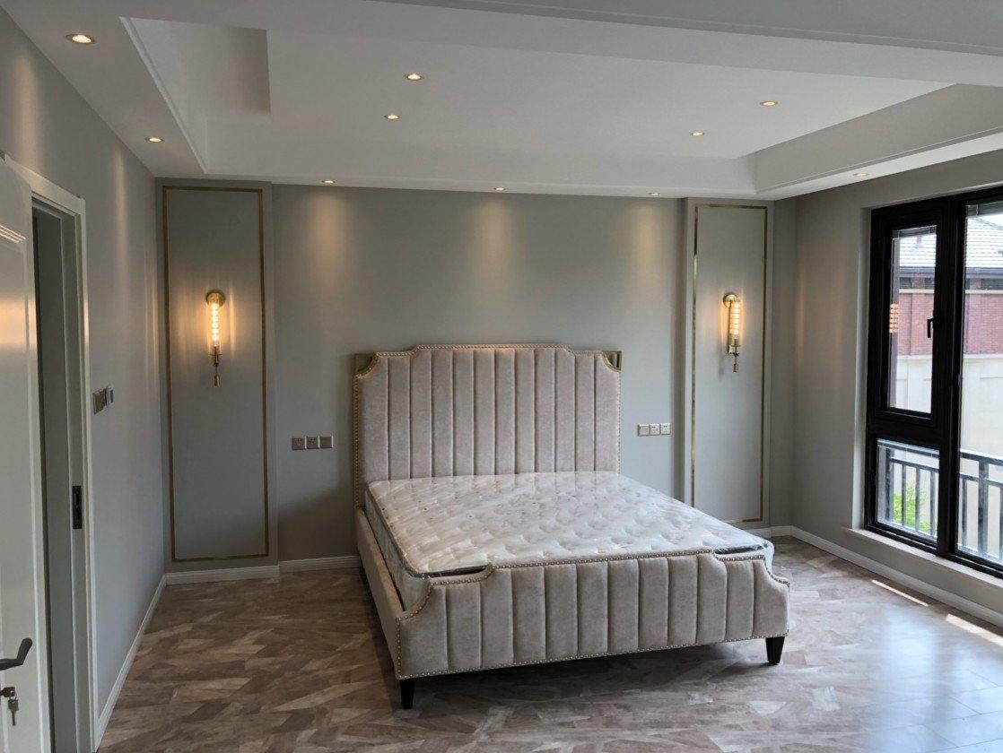 French Classicism Plug-in Wall Lamp with LED Edison Bulbs
