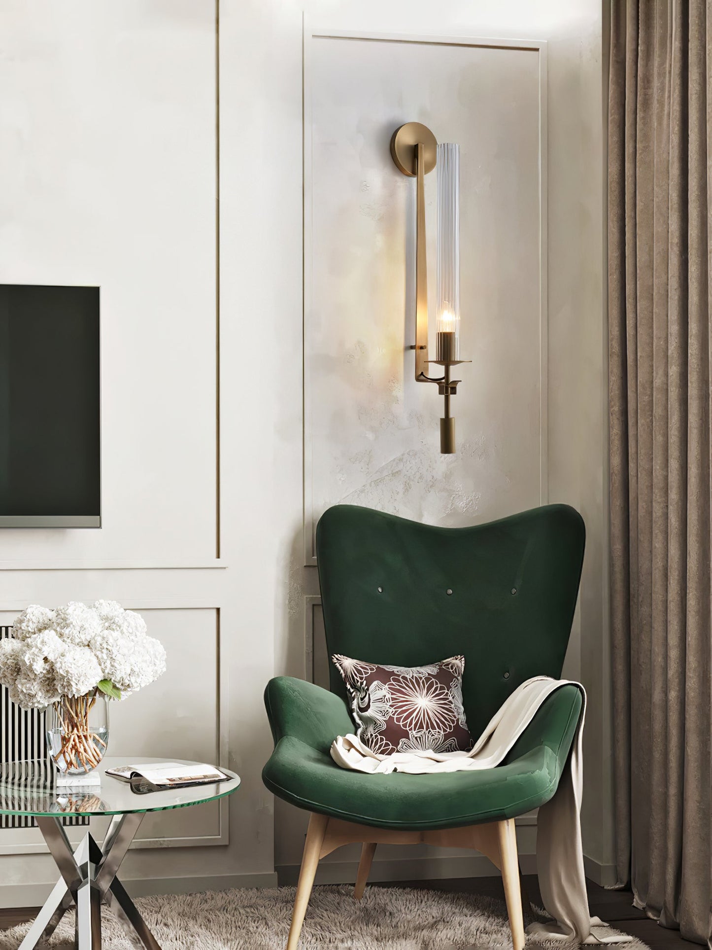French Classicism Wall Lamp - Brass Indoor LED Light Fixture