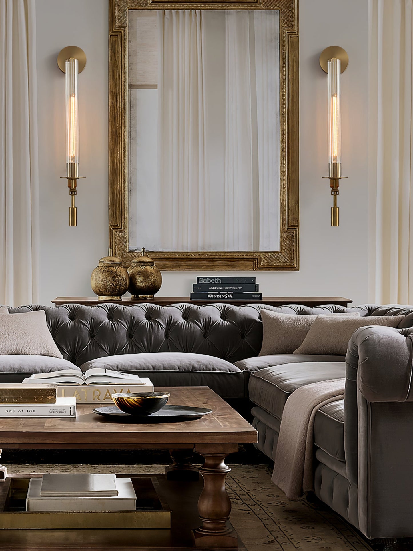 French Classicism Wall Lamp - Brass Indoor LED Light Fixture