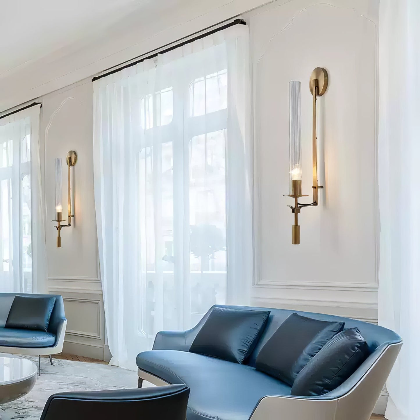 French Classicism Wall Lamp - Brass Indoor LED Light Fixture