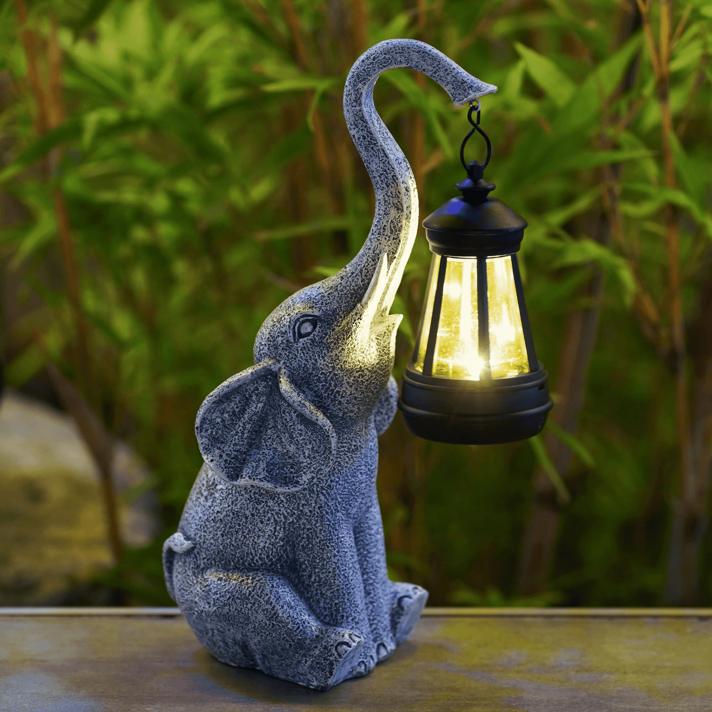 Gentle™ Solar Elephant Garden Lamp - LED Outdoor Lighting
