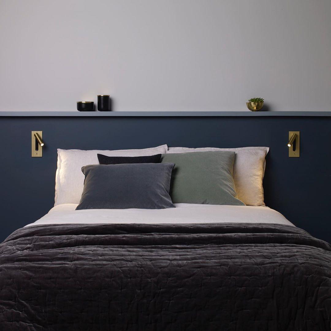 Folded Back Bedside Wall Lamp with LED Light and Switch