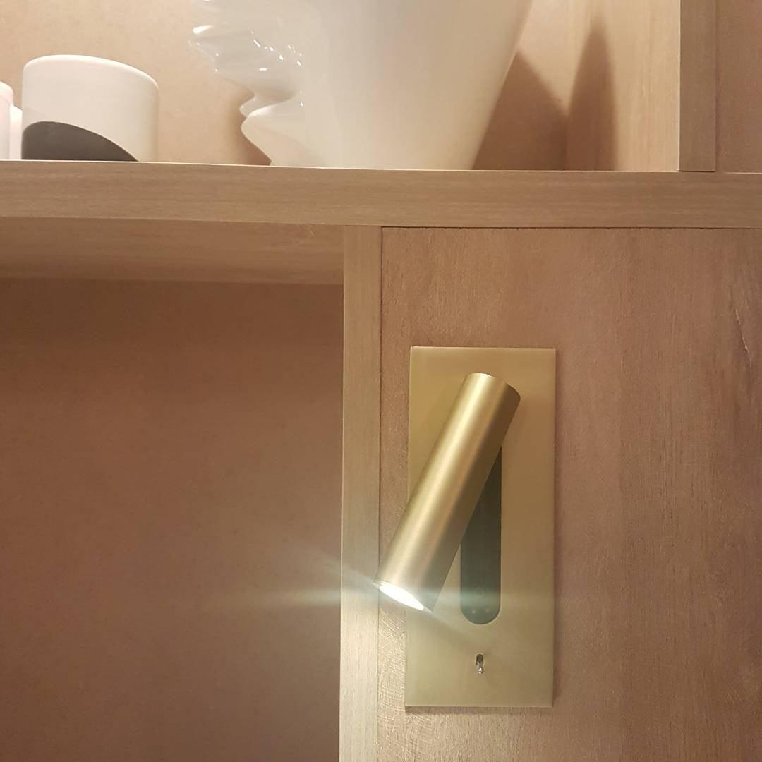 Folded Back Bedside Wall Lamp with LED Light and Switch