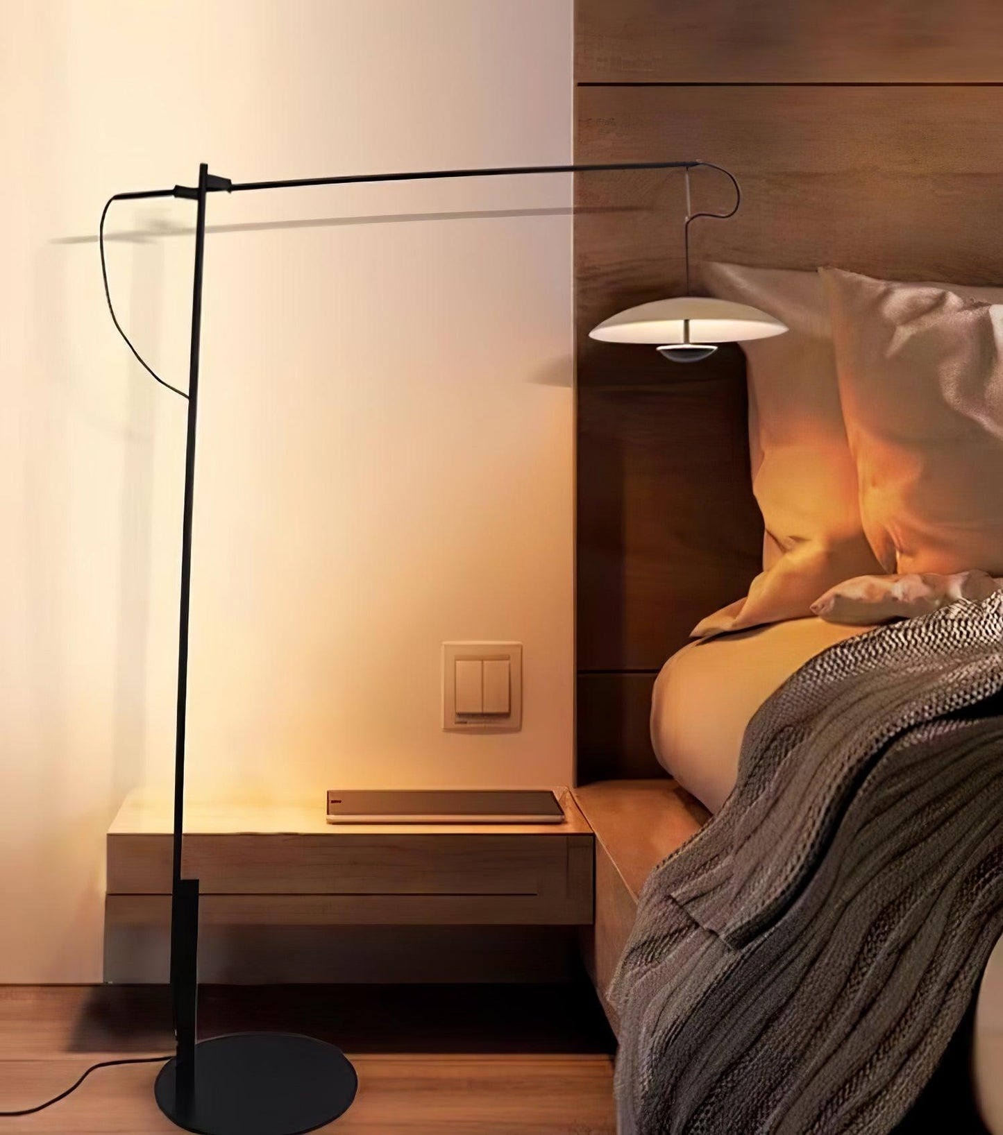 Innovative Directional Floor Lamp with Adjustable LED Light
