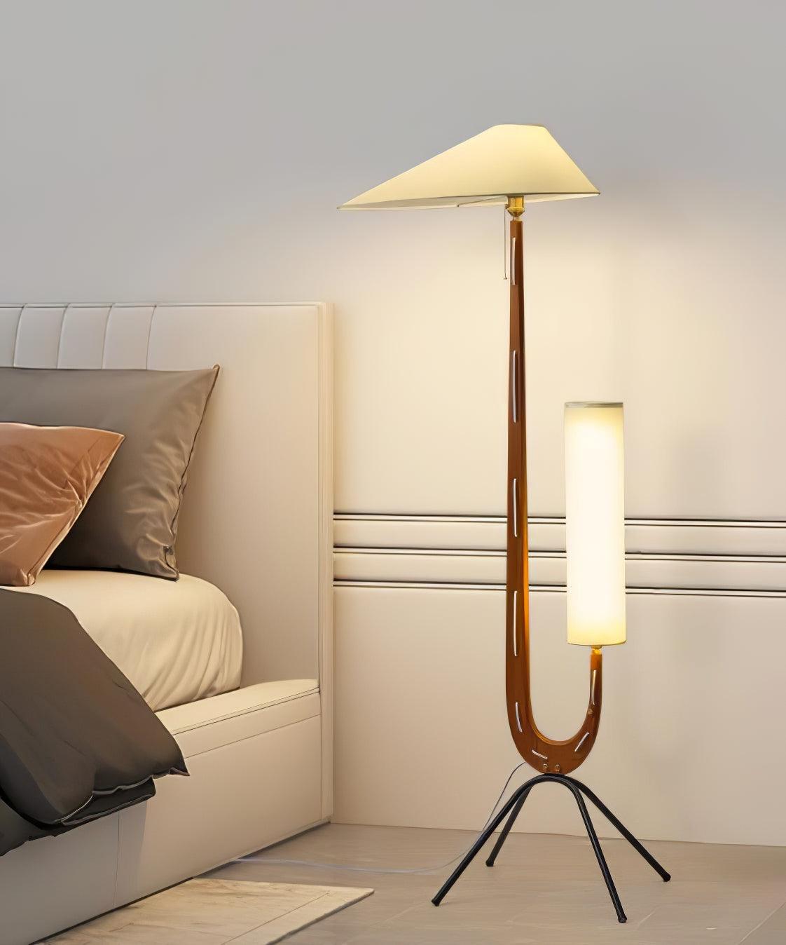 Giraffe Floor Lamp with LED Light - Mid Century Design