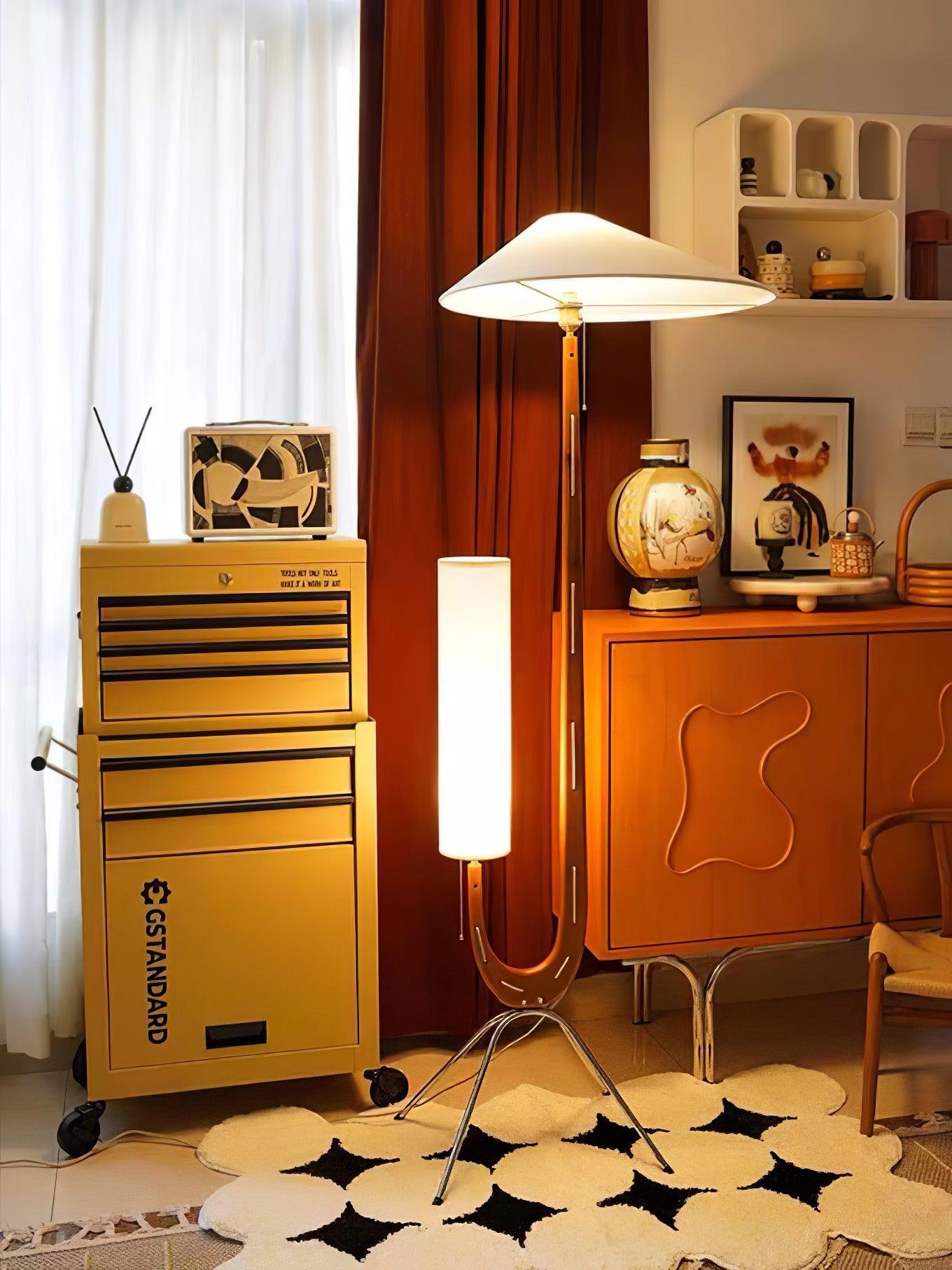 Giraffe Floor Lamp with LED Light - Mid Century Design