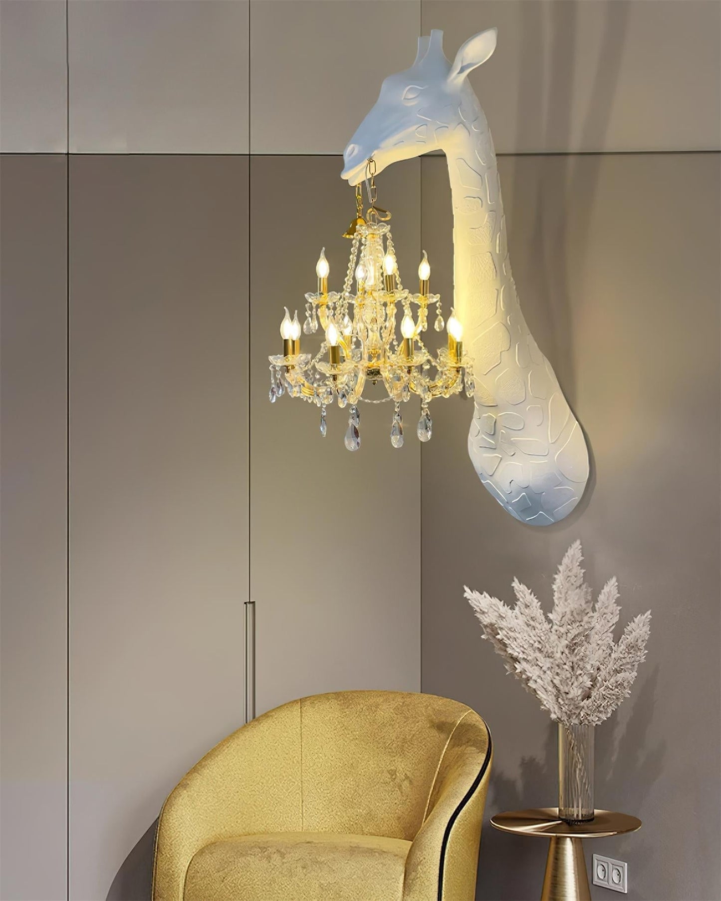 Giraffe Royale Wall Lamp with Crystal Chandelier, LED