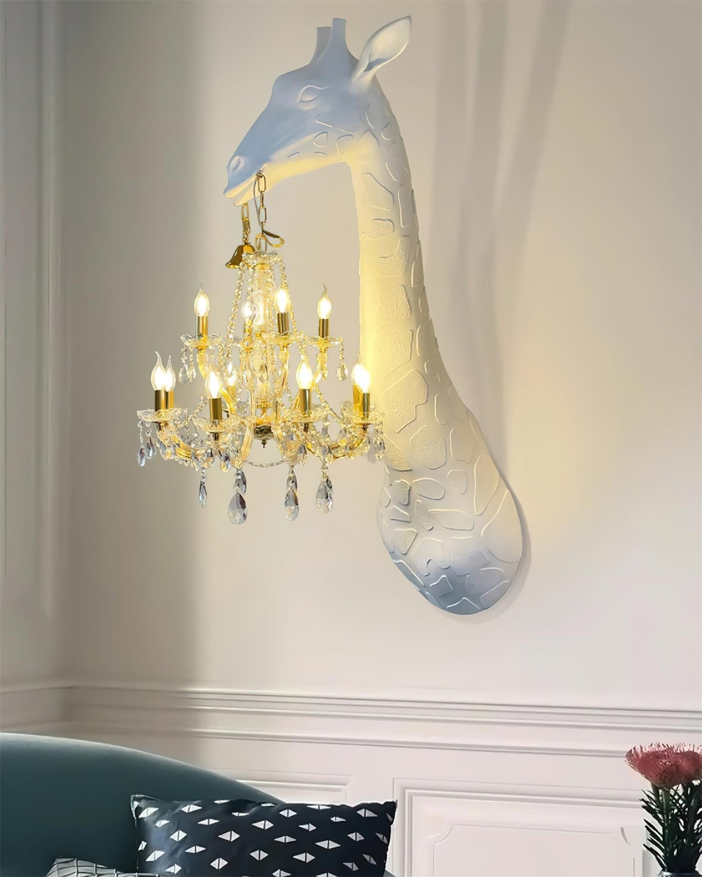 Giraffe Royale Wall Lamp with Crystal Chandelier, LED