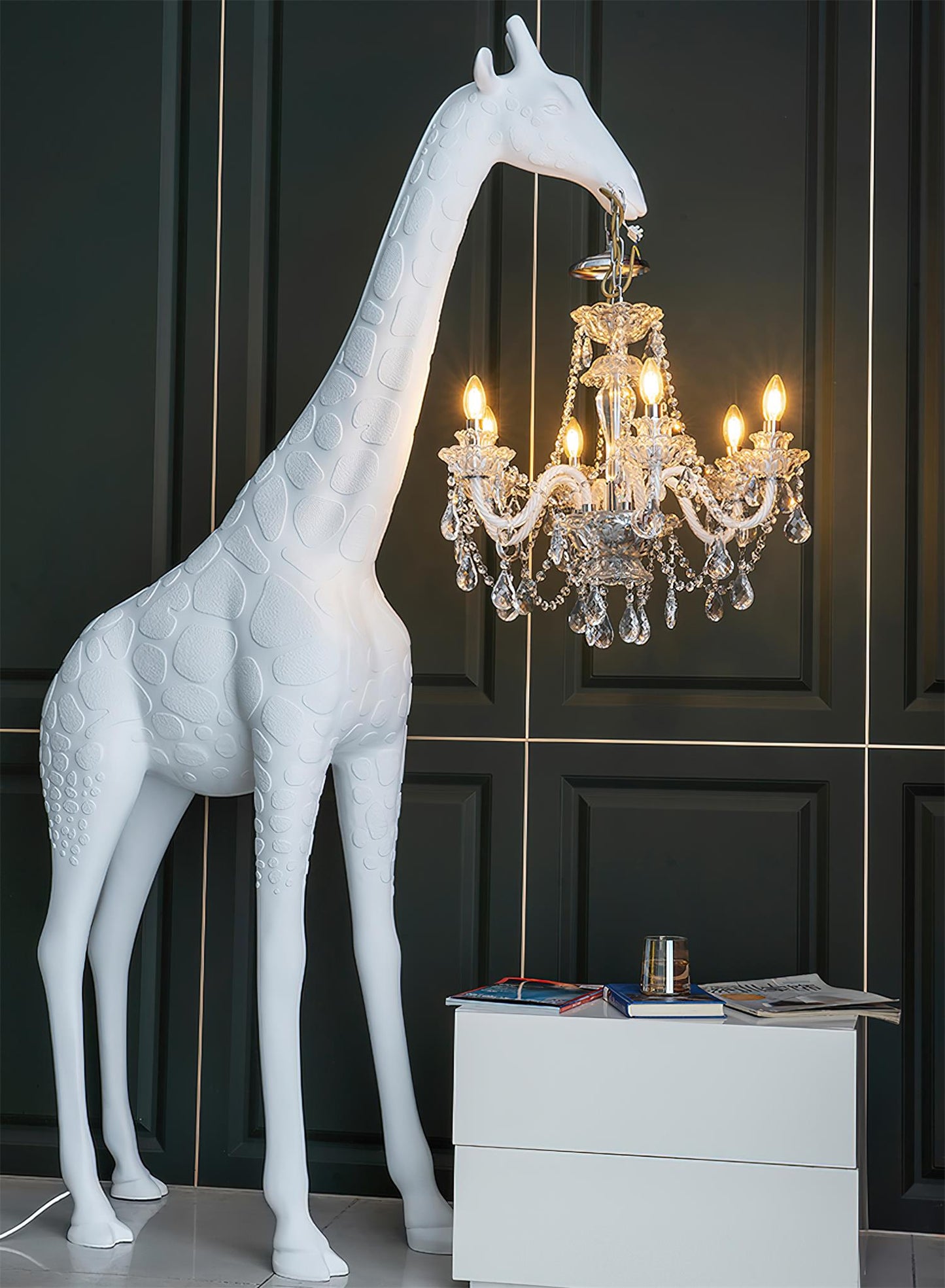 Giraffe Sculpture Floor Lamp with Crystal Chandelier Light