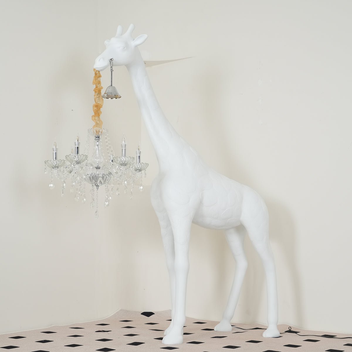 Giraffe Sculpture Floor Lamp with Crystal Chandelier Light