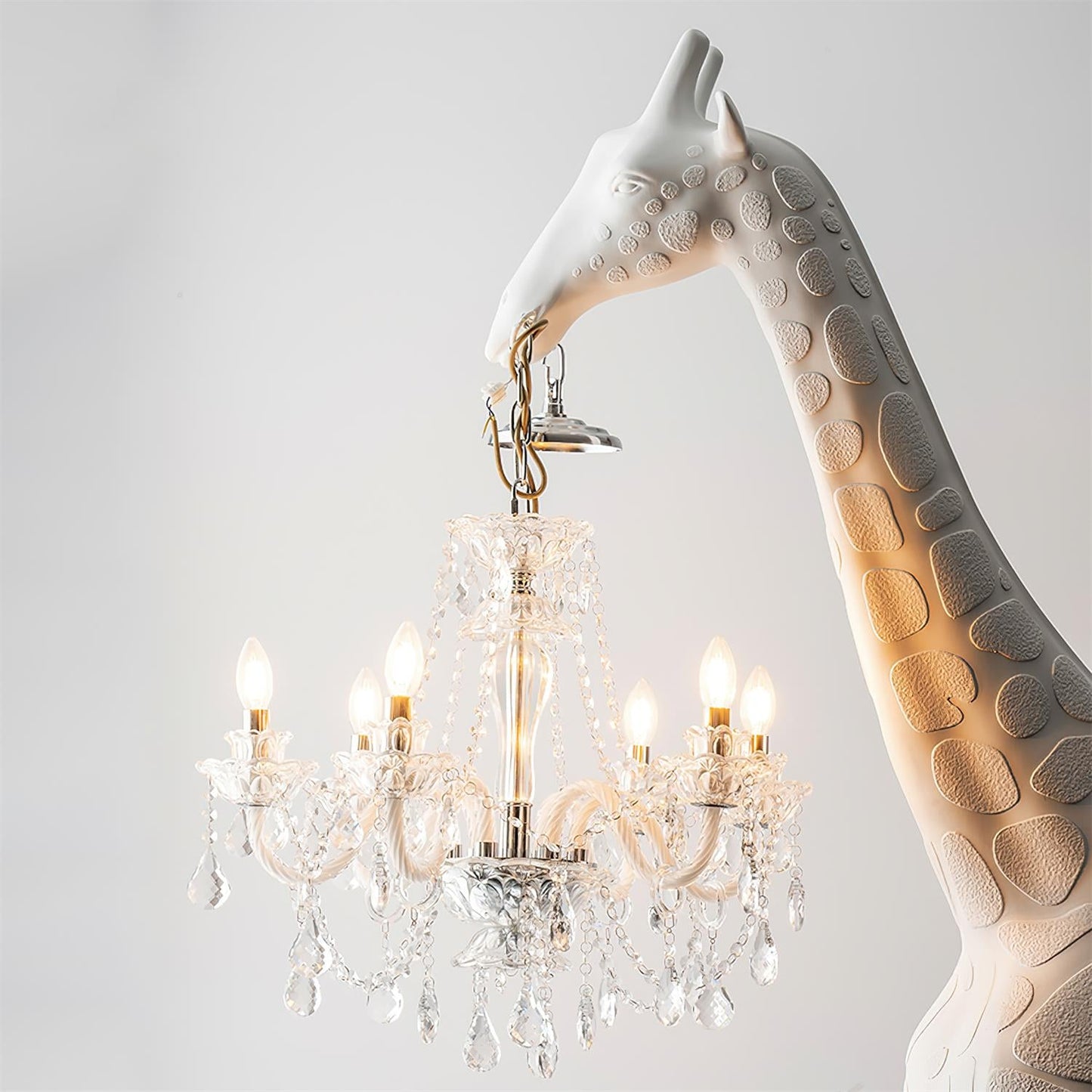 Giraffe Sculpture Floor Lamp with Crystal Chandelier Light