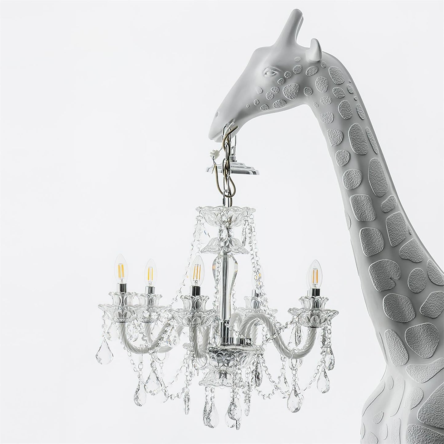 Giraffe Sculpture Floor Lamp with Crystal Chandelier Light