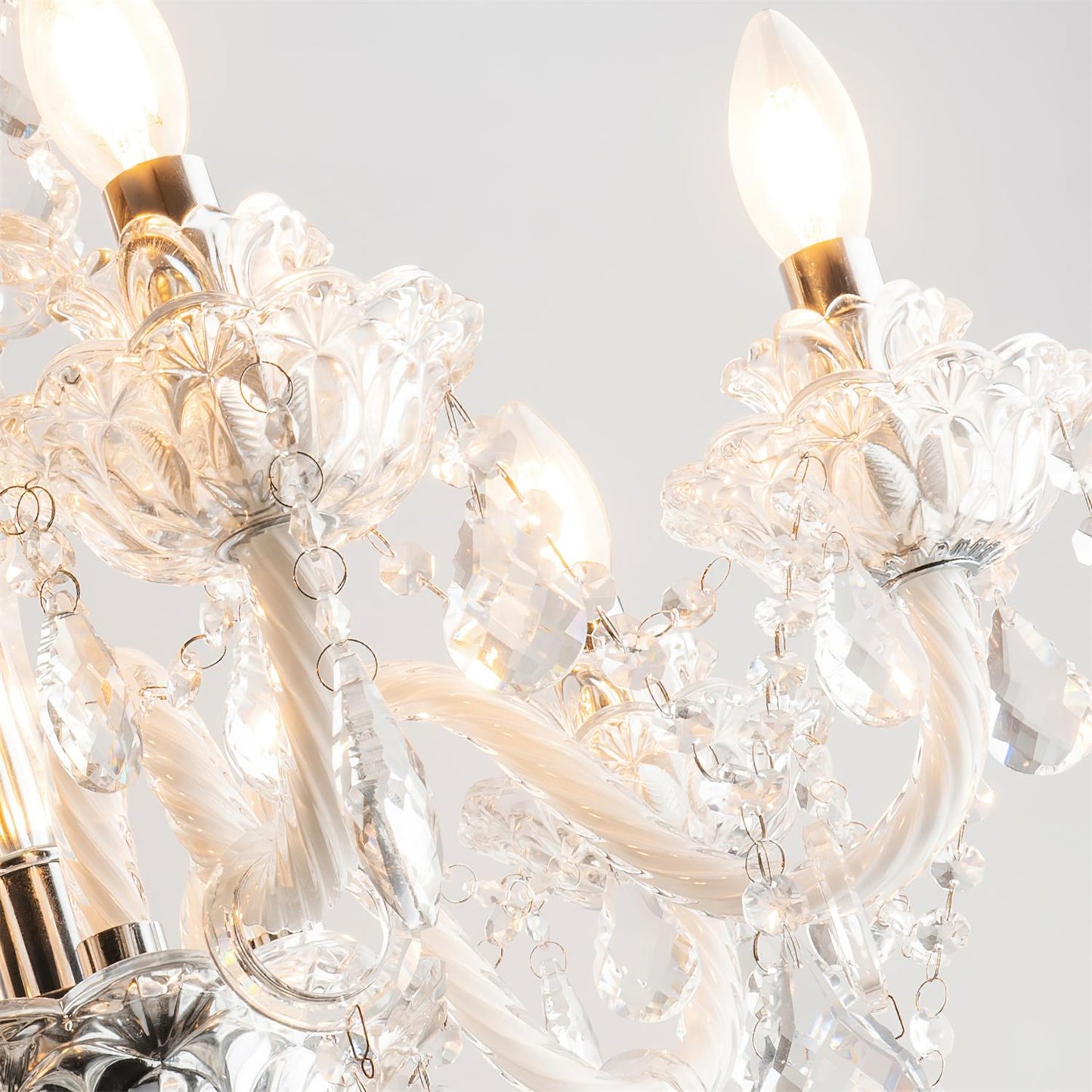Giraffe Sculpture Floor Lamp with Crystal Chandelier Light