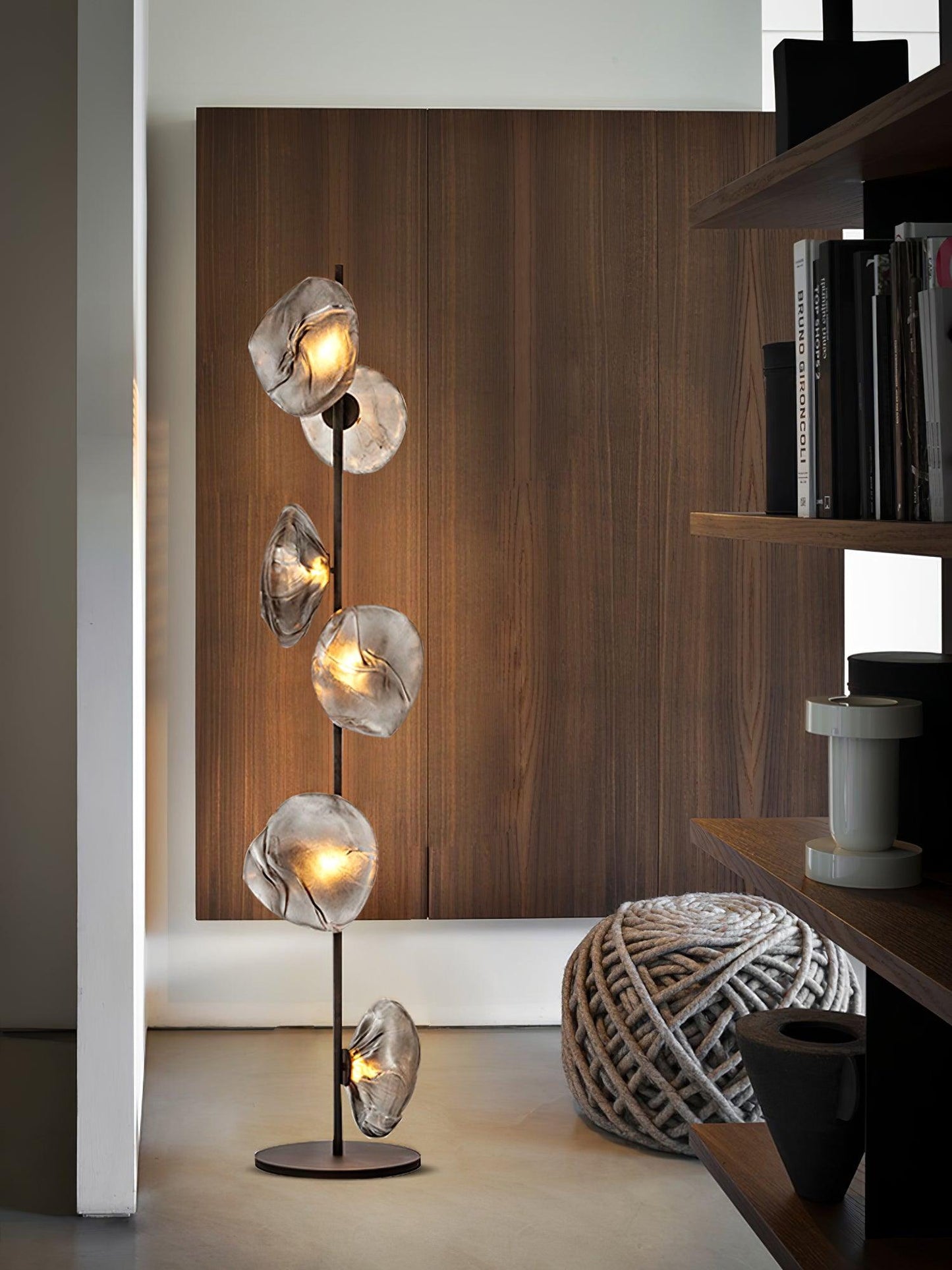 Glass Mesh Petals Floor Lamp with LED Shades - Stylish Design