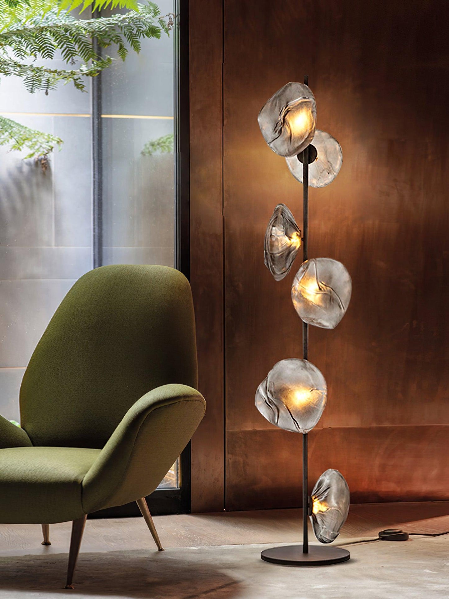 Glass Mesh Petals Floor Lamp with LED Shades - Stylish Design