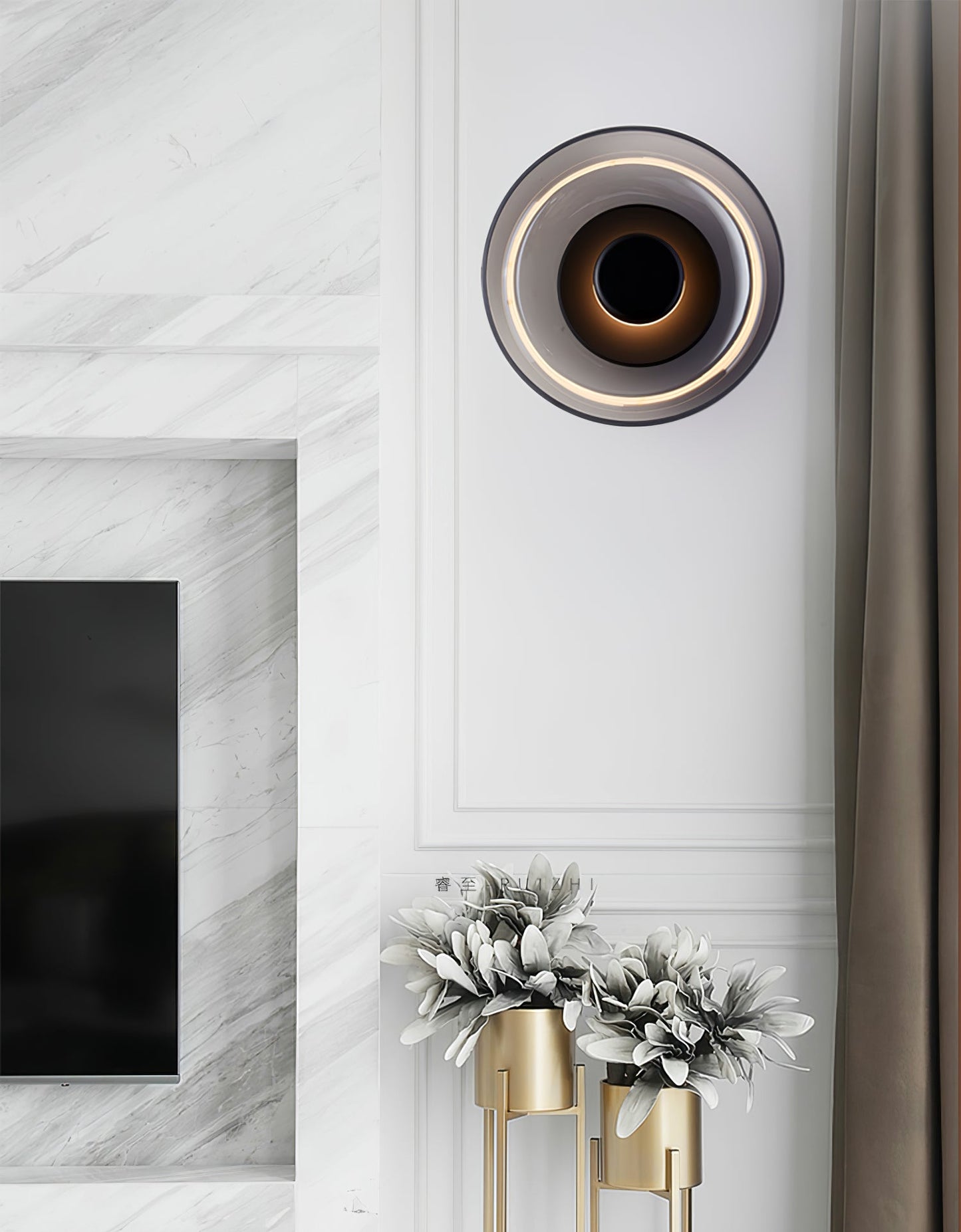 Glimmera Wall Light - Integrated LED Brass Ambient Fixture