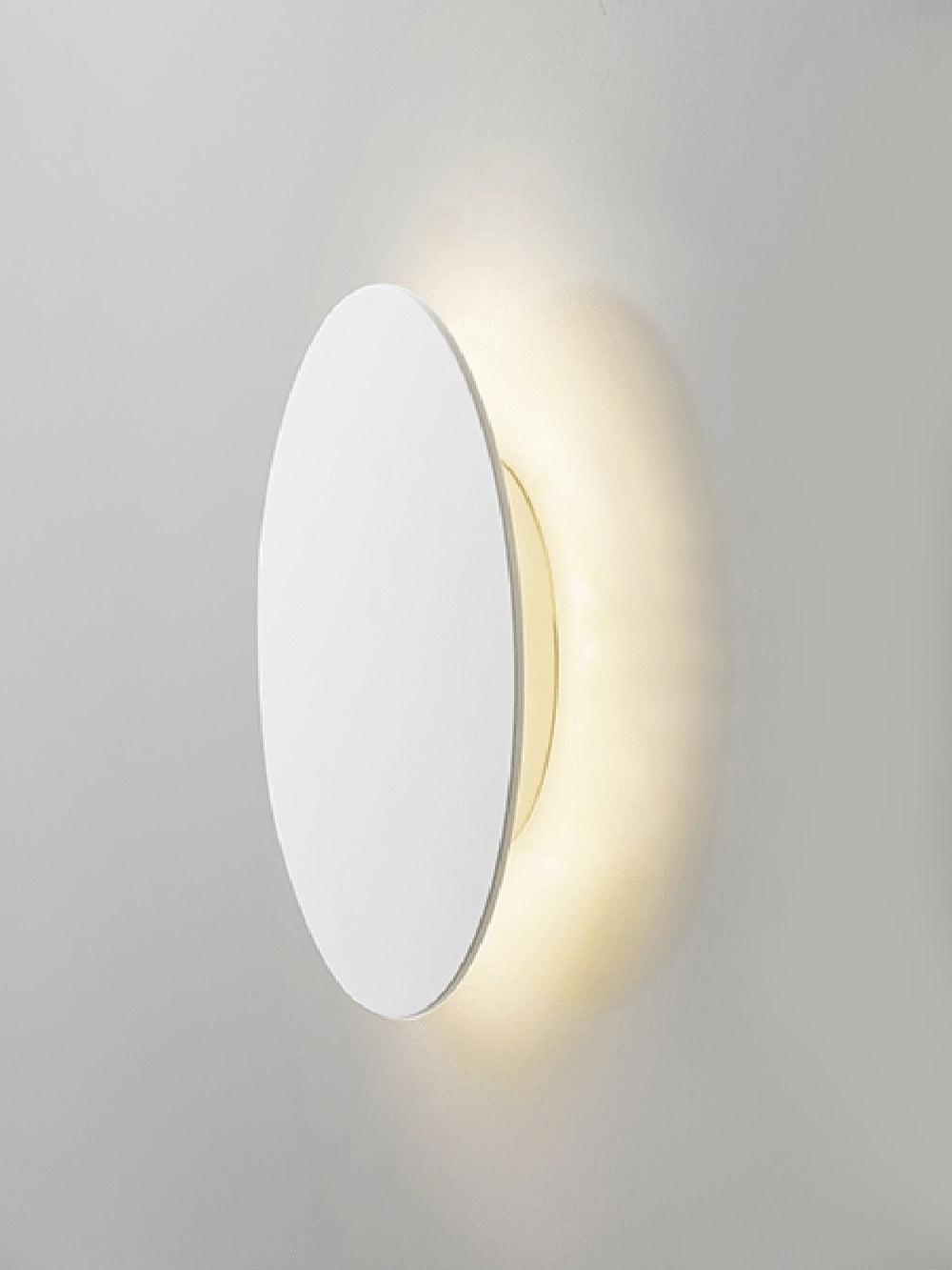 Gossa Wall Lamp - LED Indoor Light Fixture, Brass & White